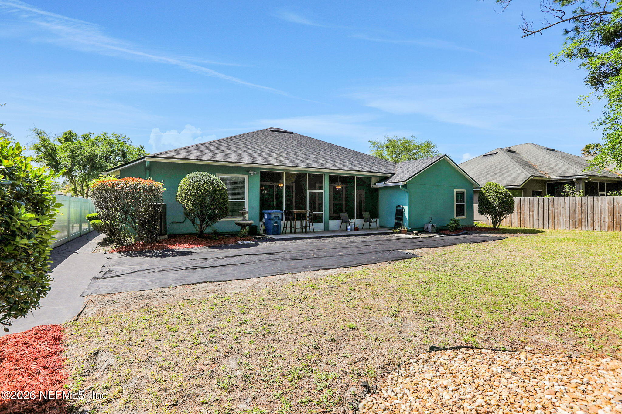 13745 VICTORIA LAKES Drive