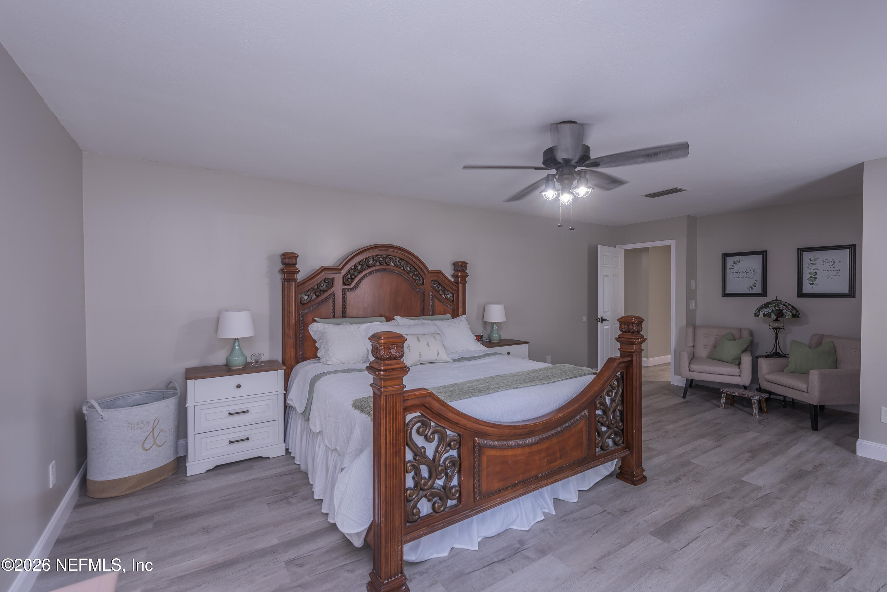 1600 COUNTRY CHARM Lane W