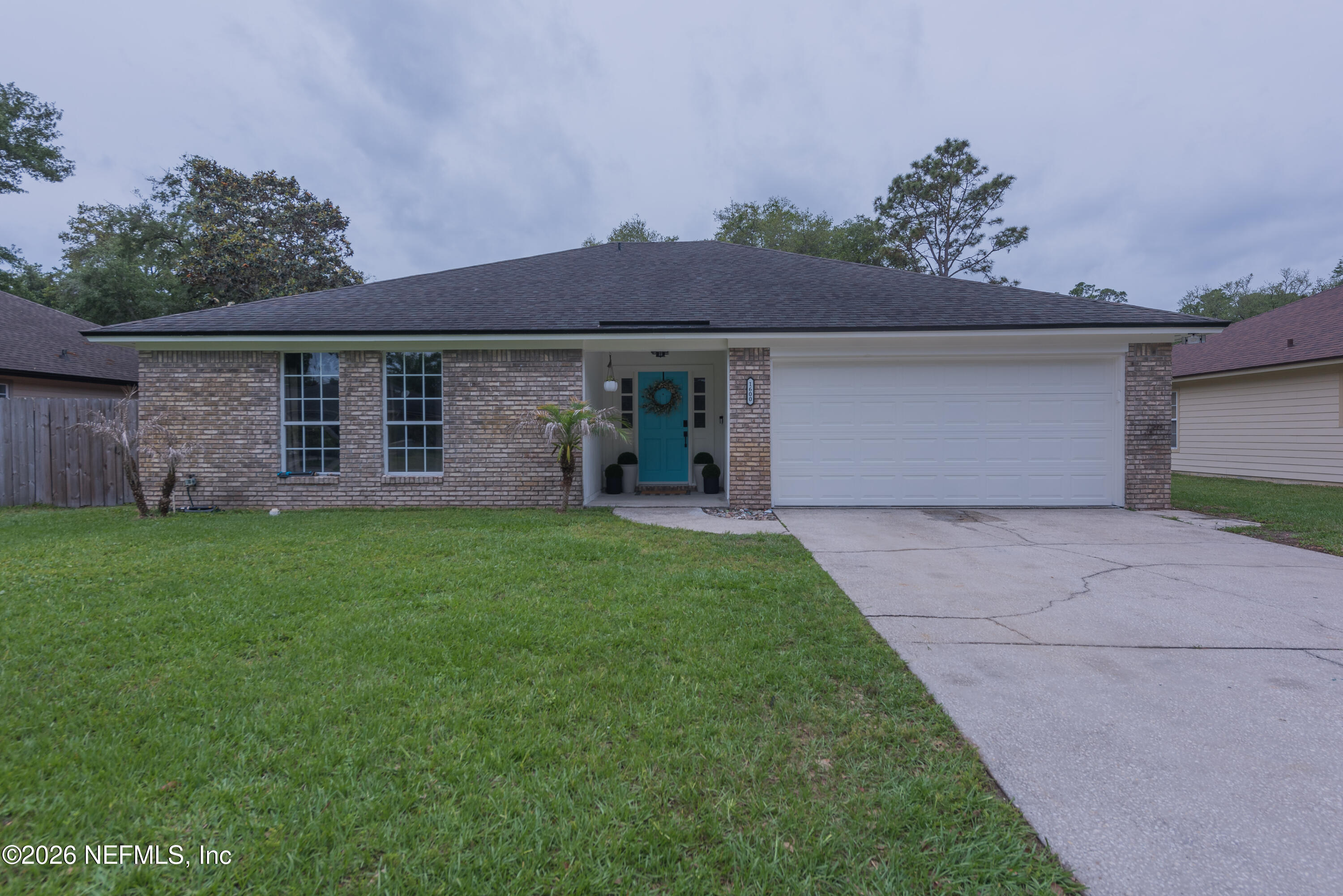 1600 COUNTRY CHARM Lane W