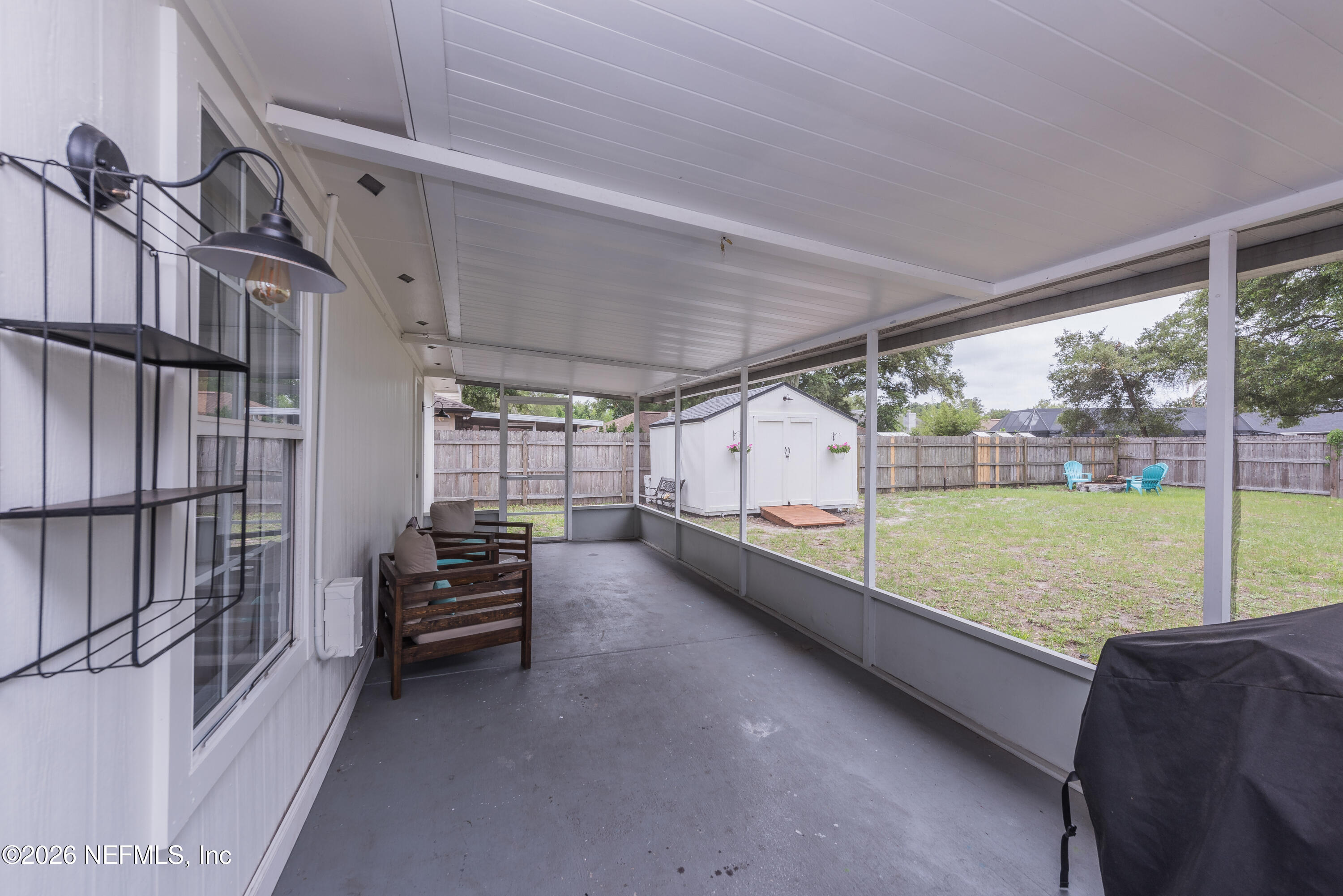 1600 COUNTRY CHARM Lane W