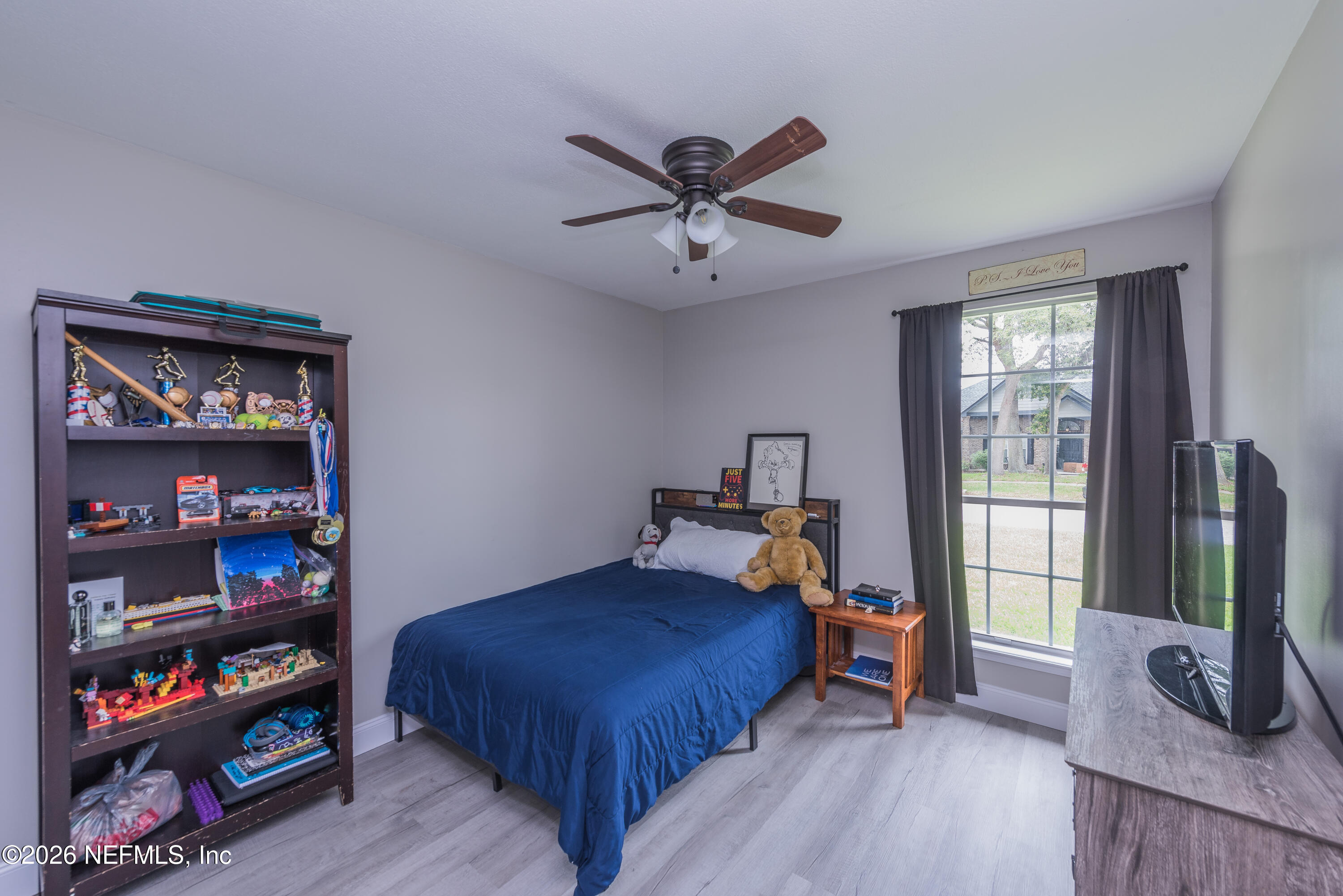 1600 COUNTRY CHARM Lane W