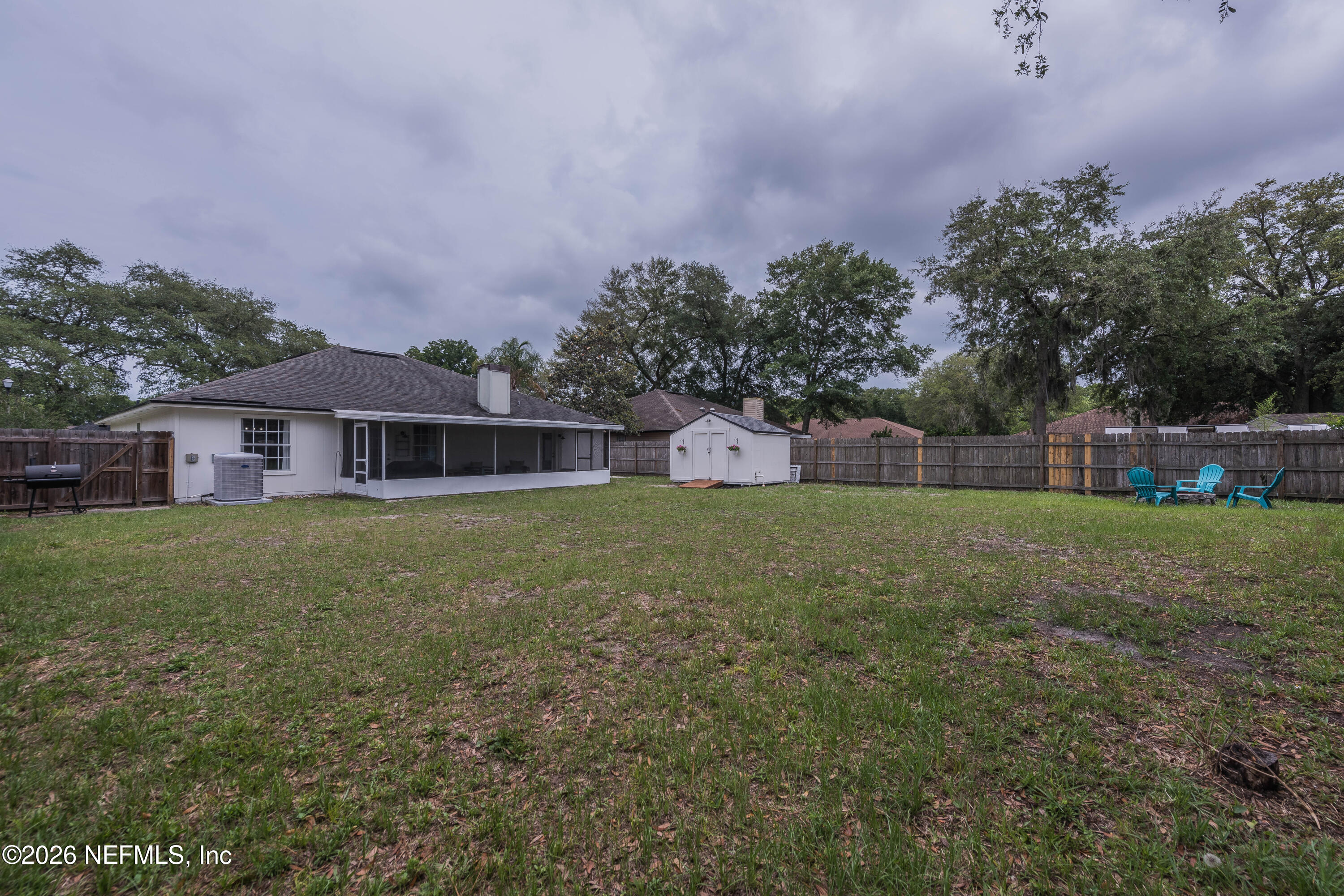 1600 COUNTRY CHARM Lane W