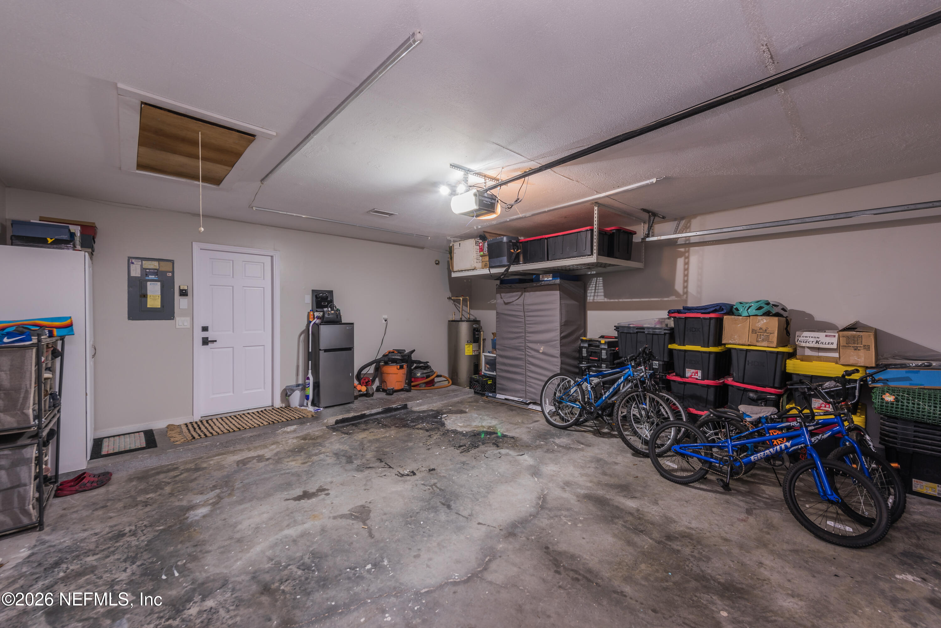 1600 COUNTRY CHARM Lane W