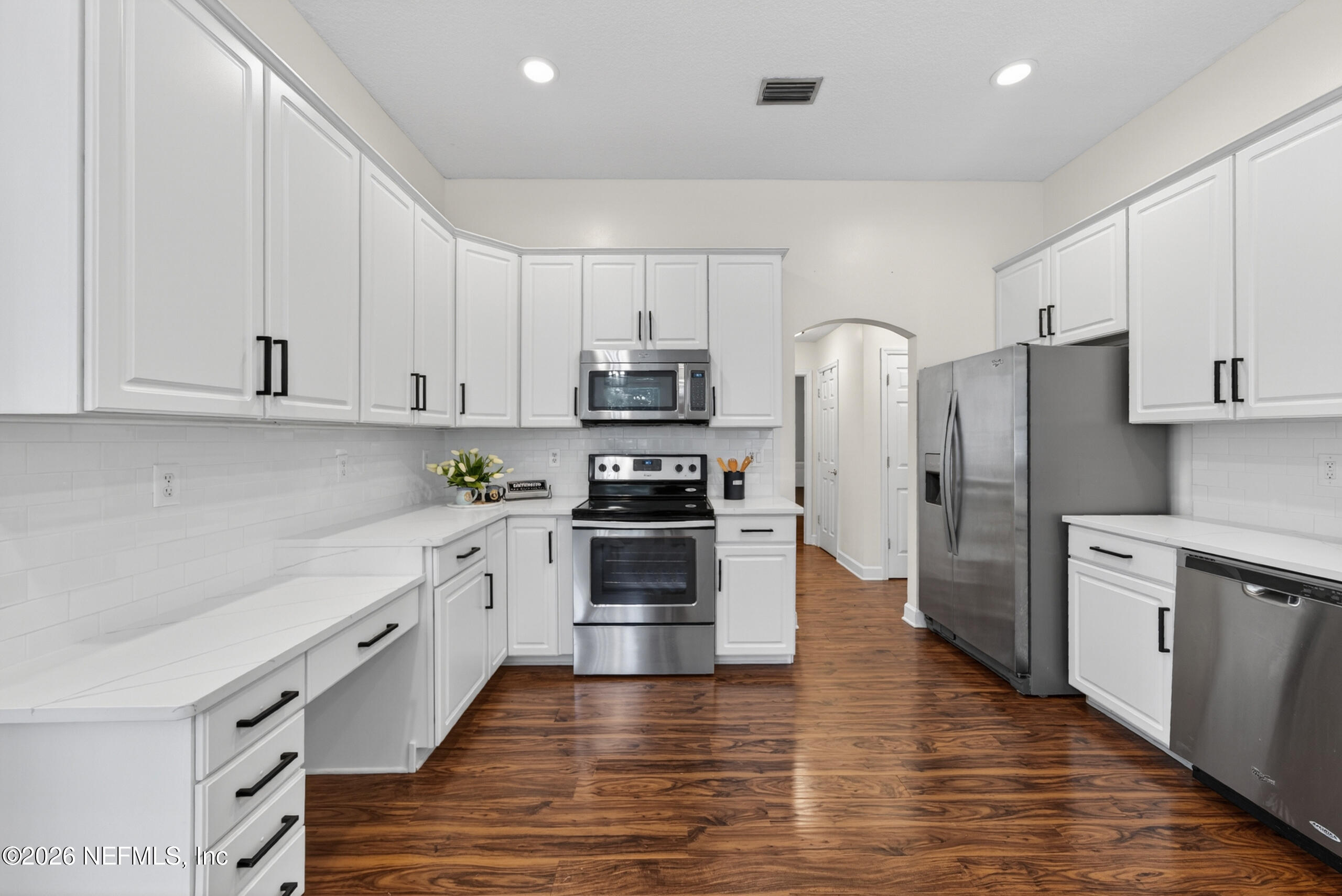 1819 SENTRY OAK Court