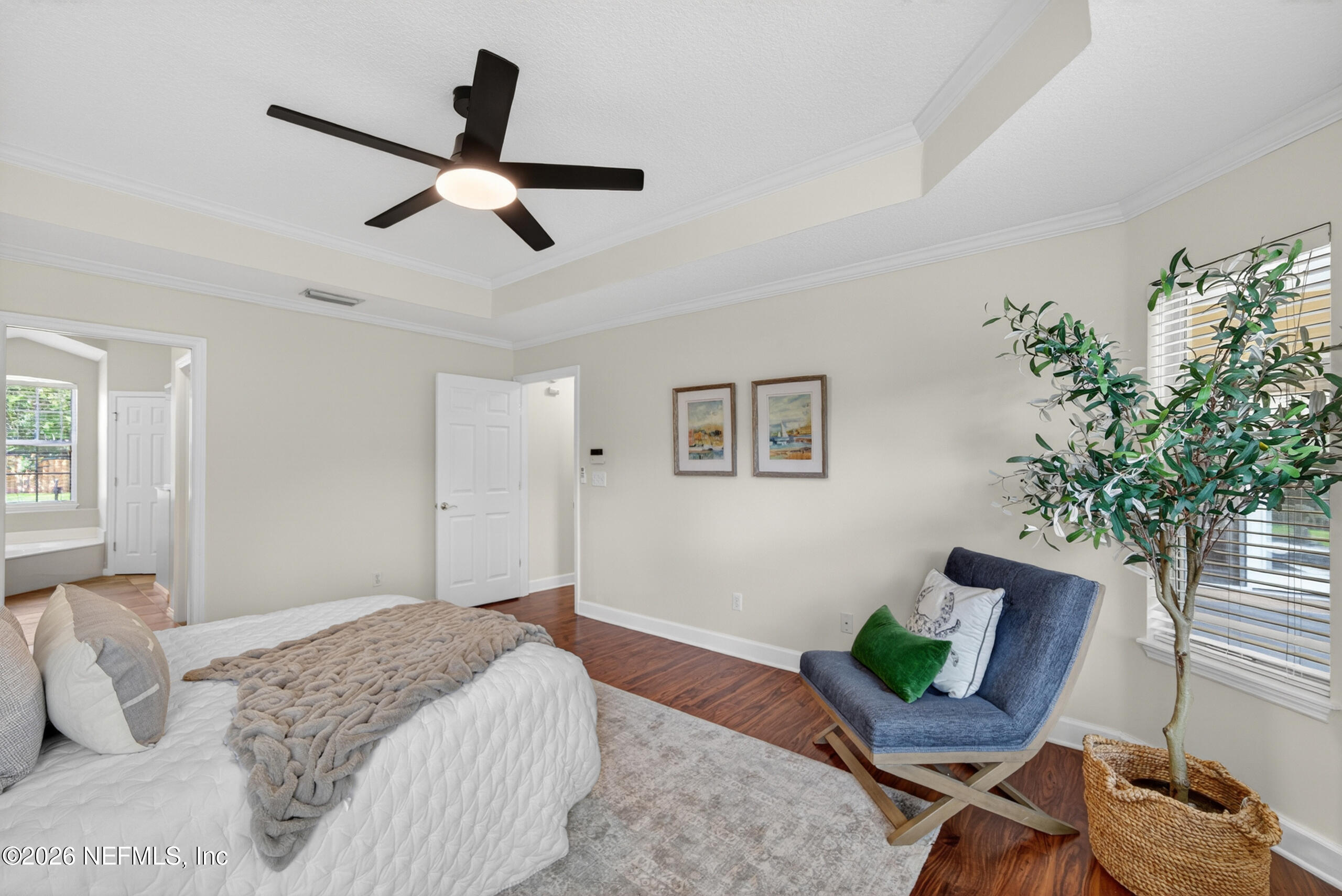 1819 SENTRY OAK Court