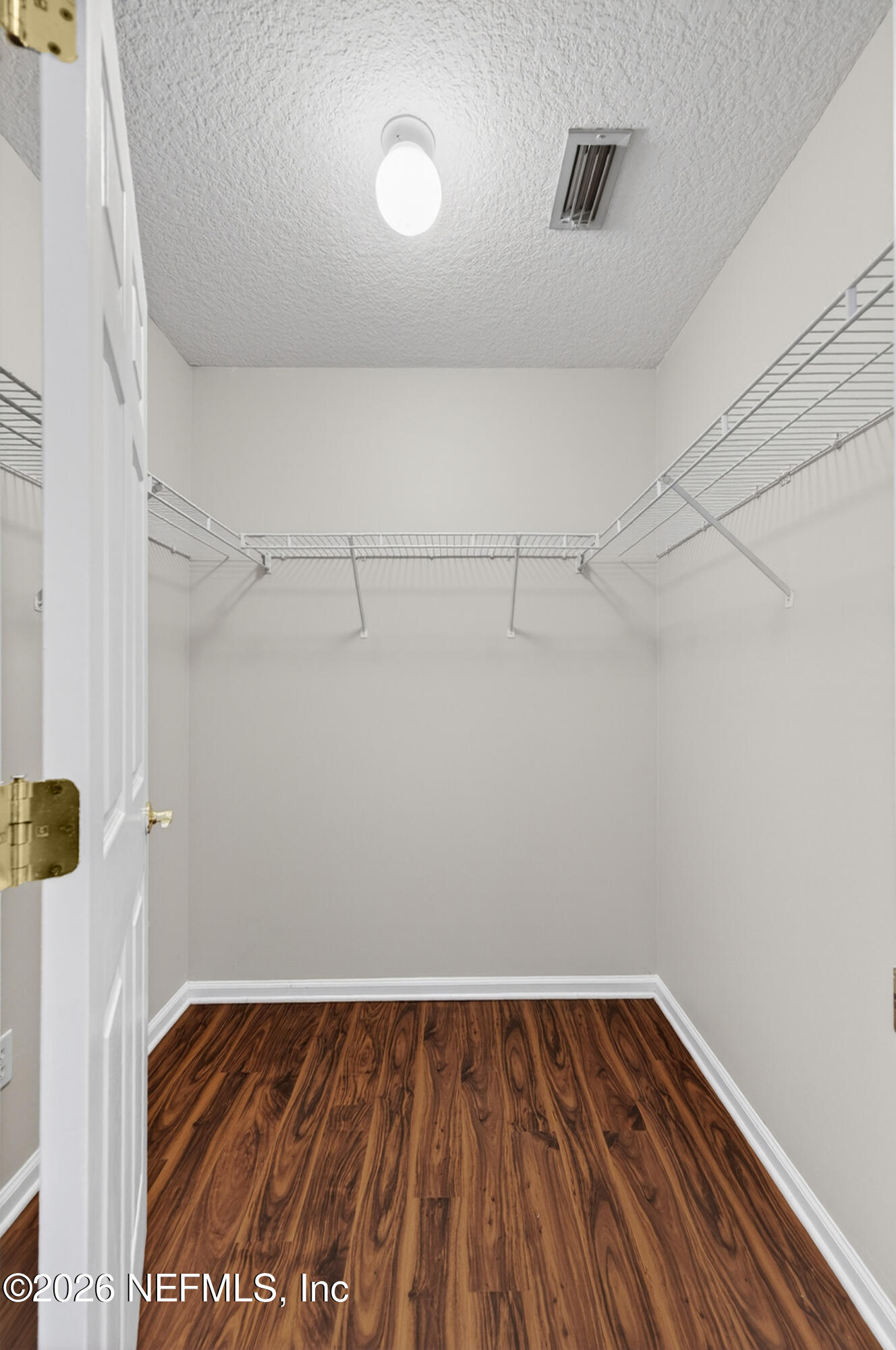 1819 SENTRY OAK Court