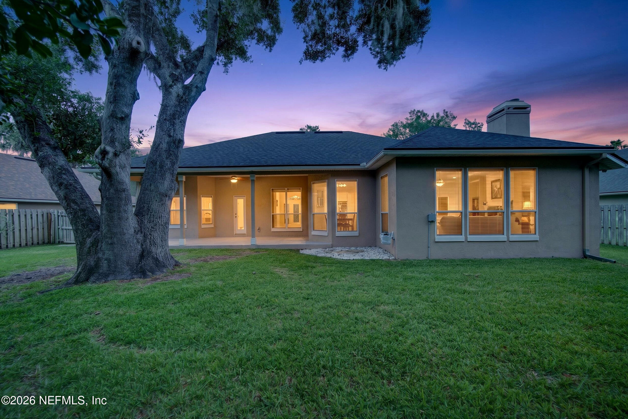 1819 SENTRY OAK Court
