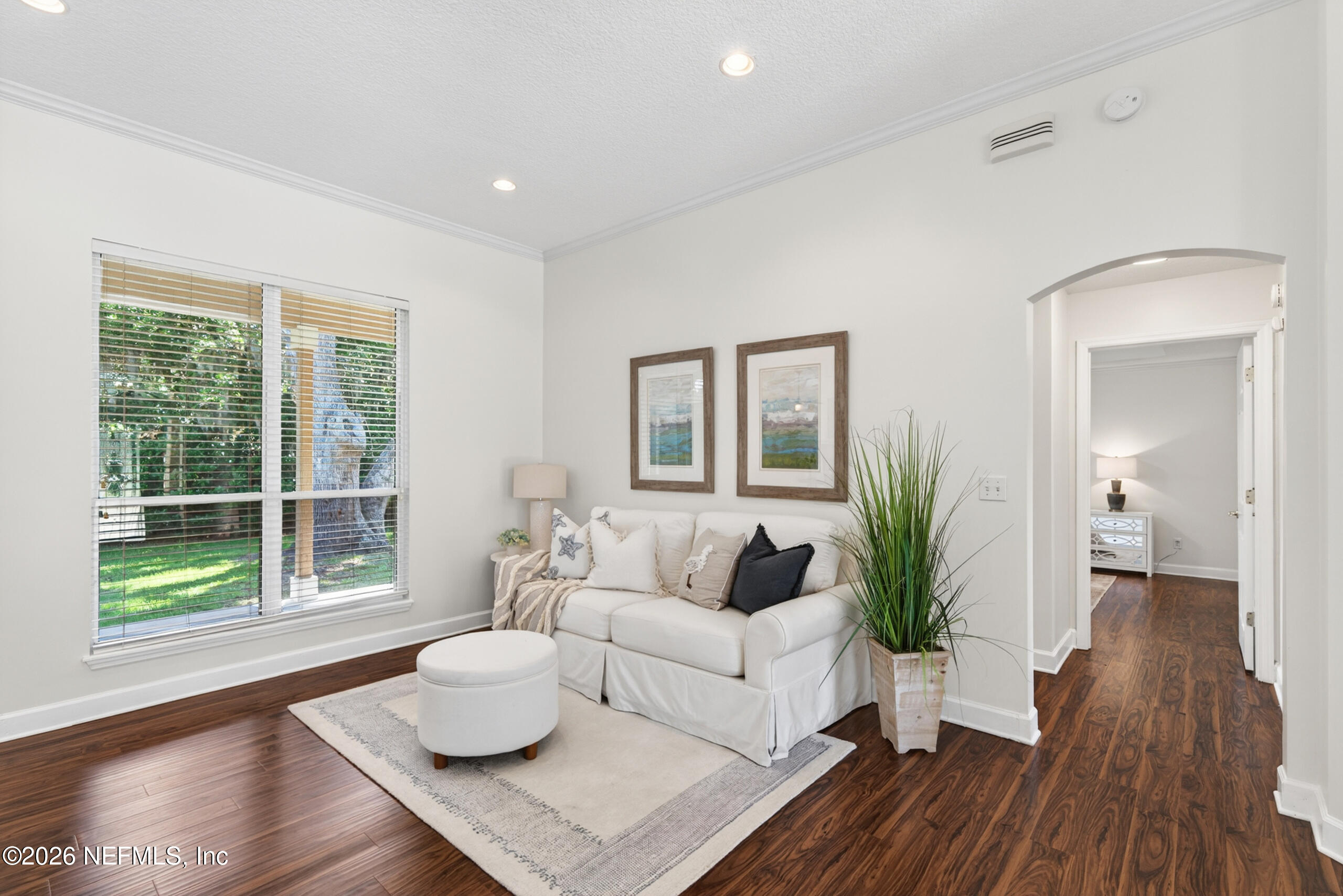 1819 SENTRY OAK Court