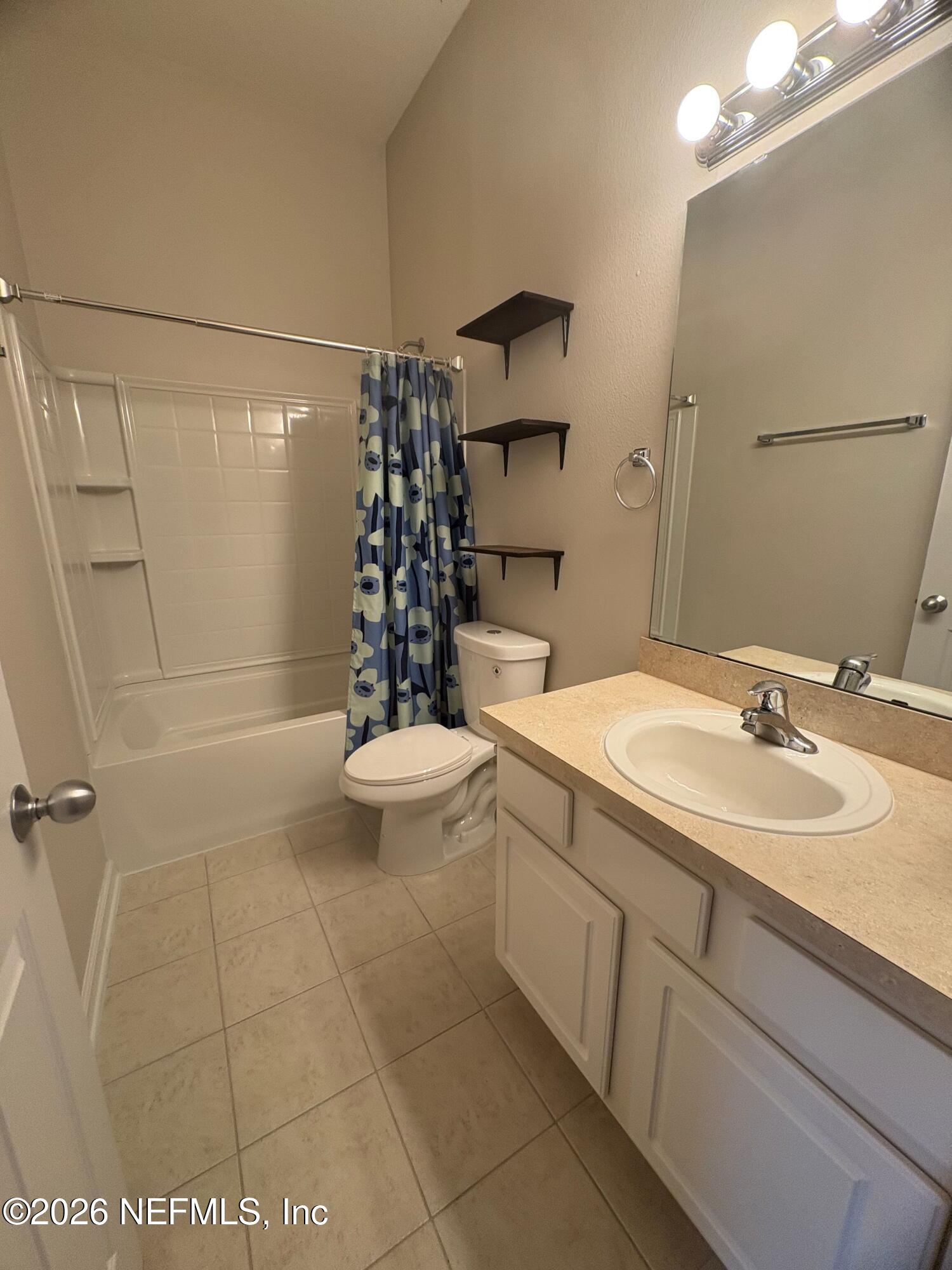 607 CRYSTAL Way