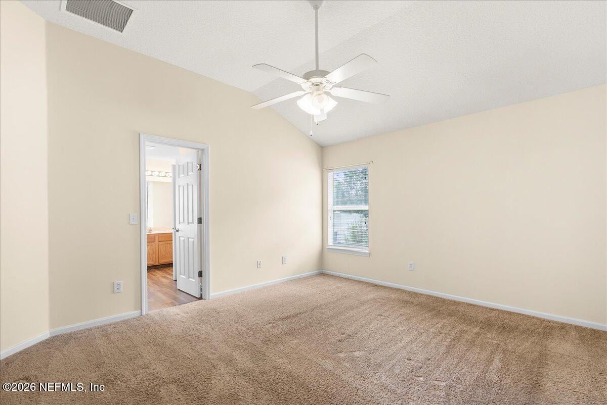 945 RAINDROP Lane