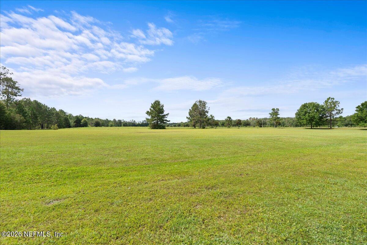945 RAINDROP Lane