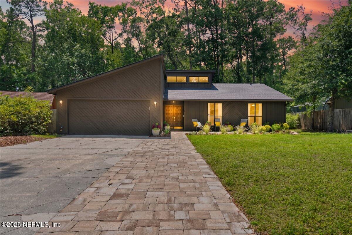 3139 LAUREL GROVE N