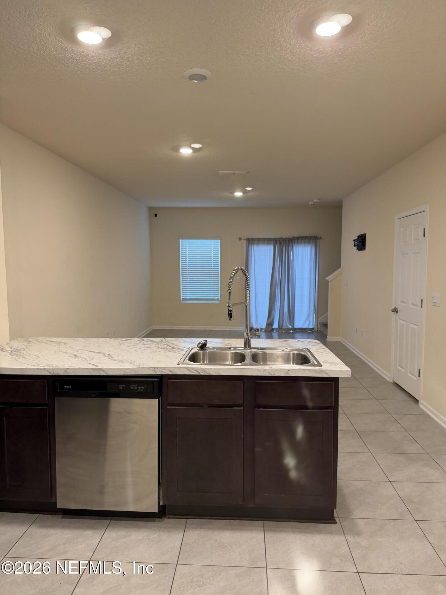 917 OBSERVATORY Parkway