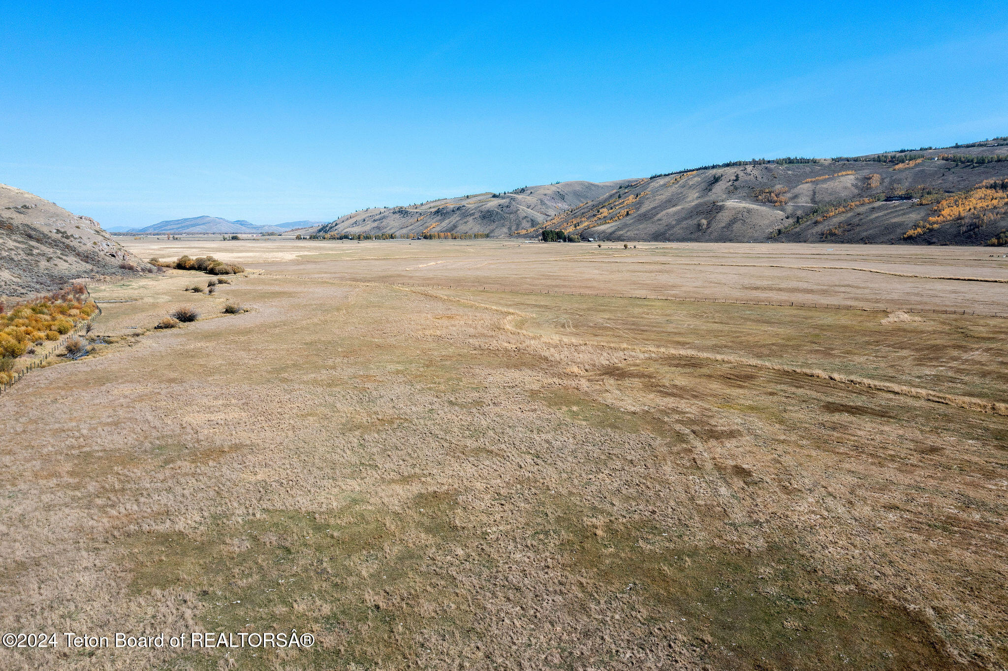 955 RED TAIL BUTTE Road