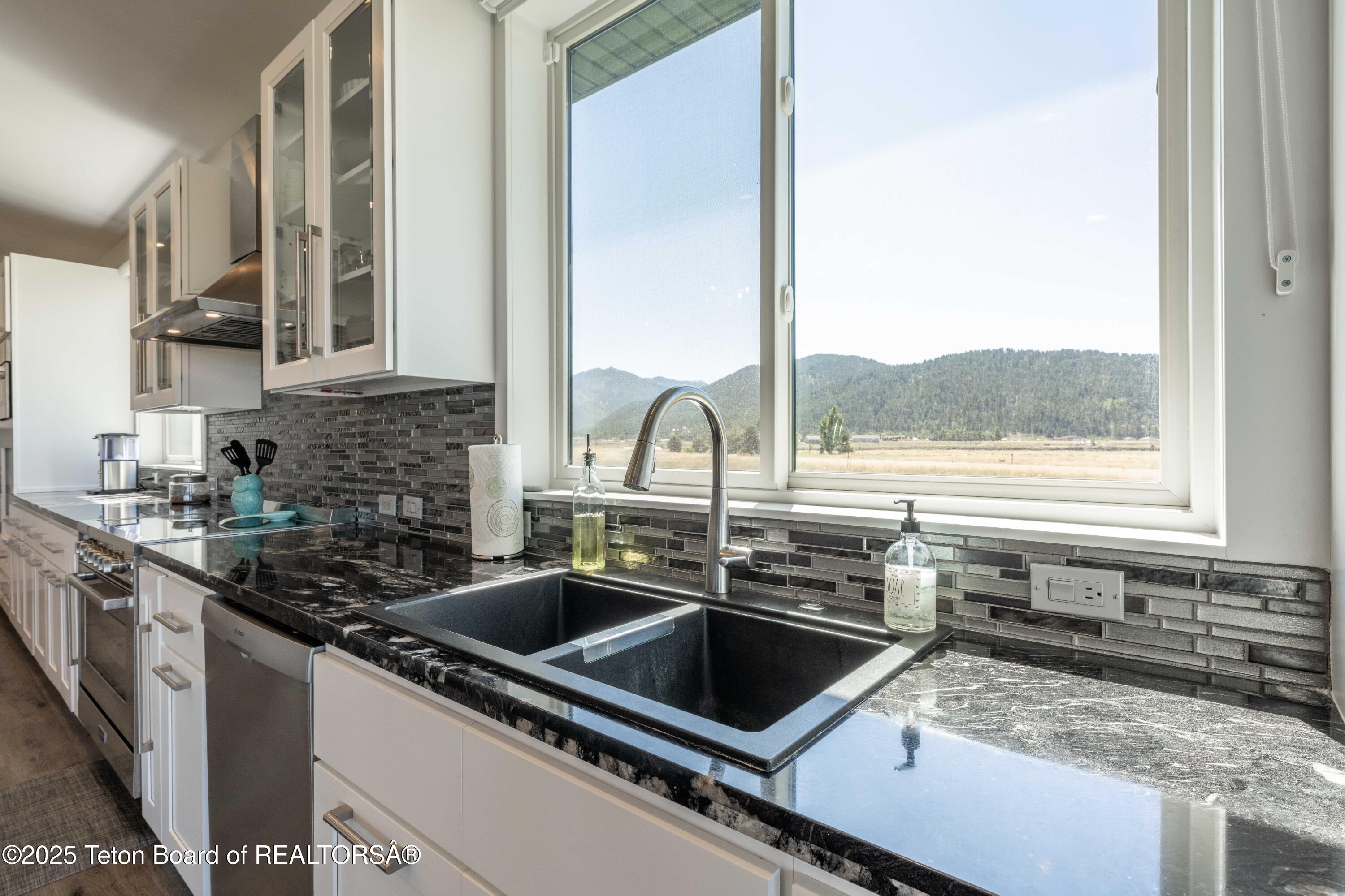 225 SWEETGRASS Trail