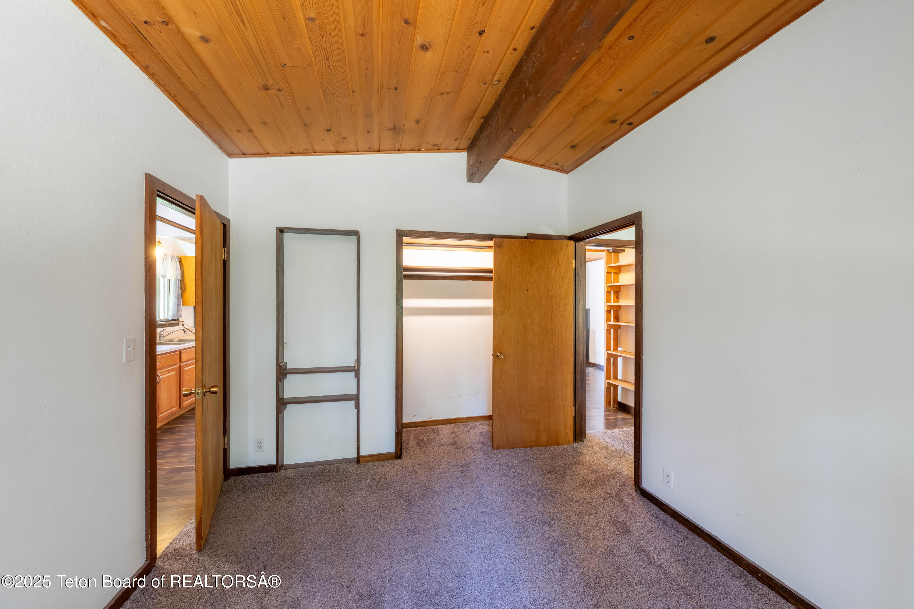 6255 W HECK-OF-A-HILL Road