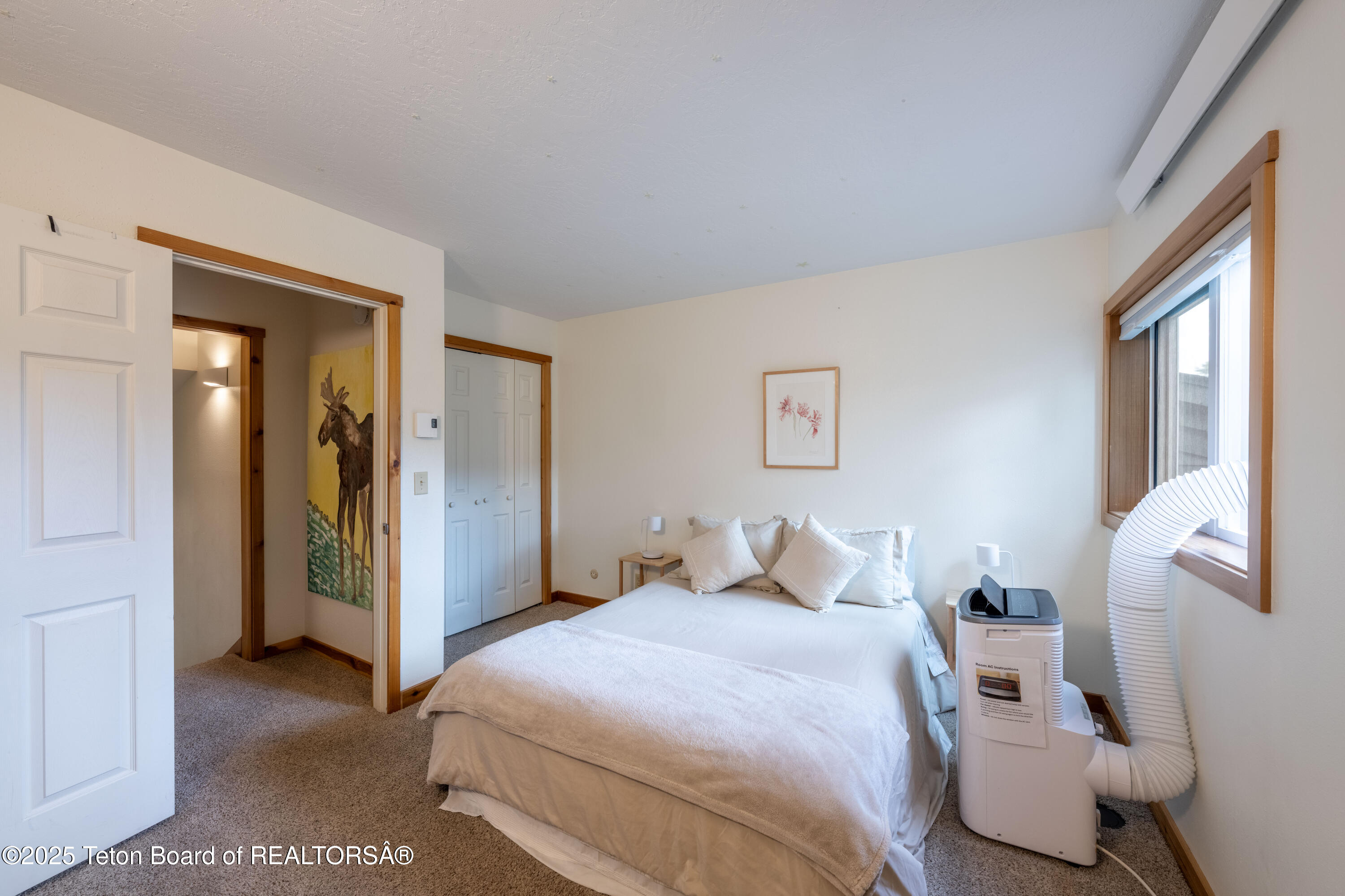 3548 N LAKE CREEK DRIVE, 2223