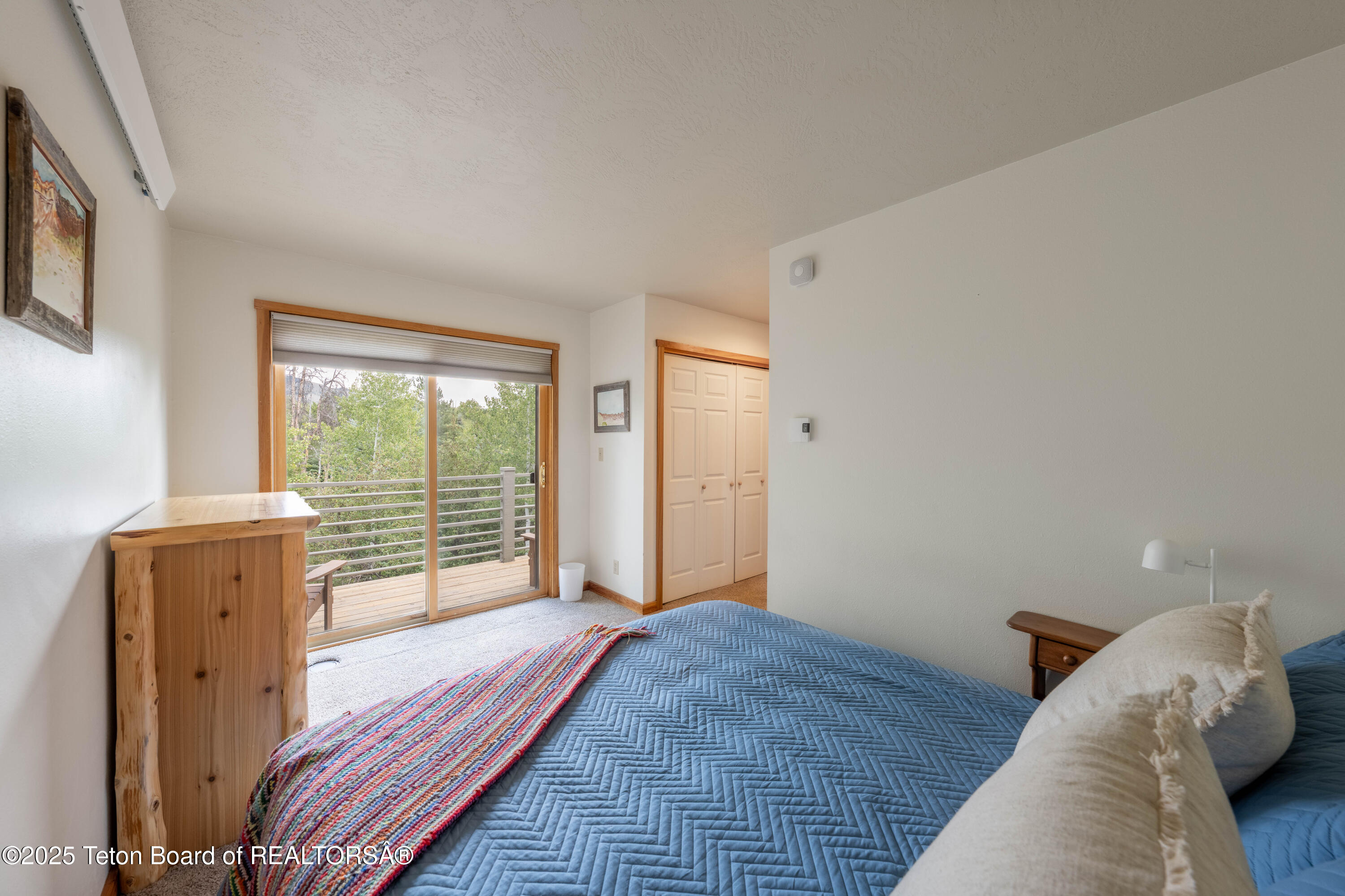 3548 N LAKE CREEK DRIVE, 2223