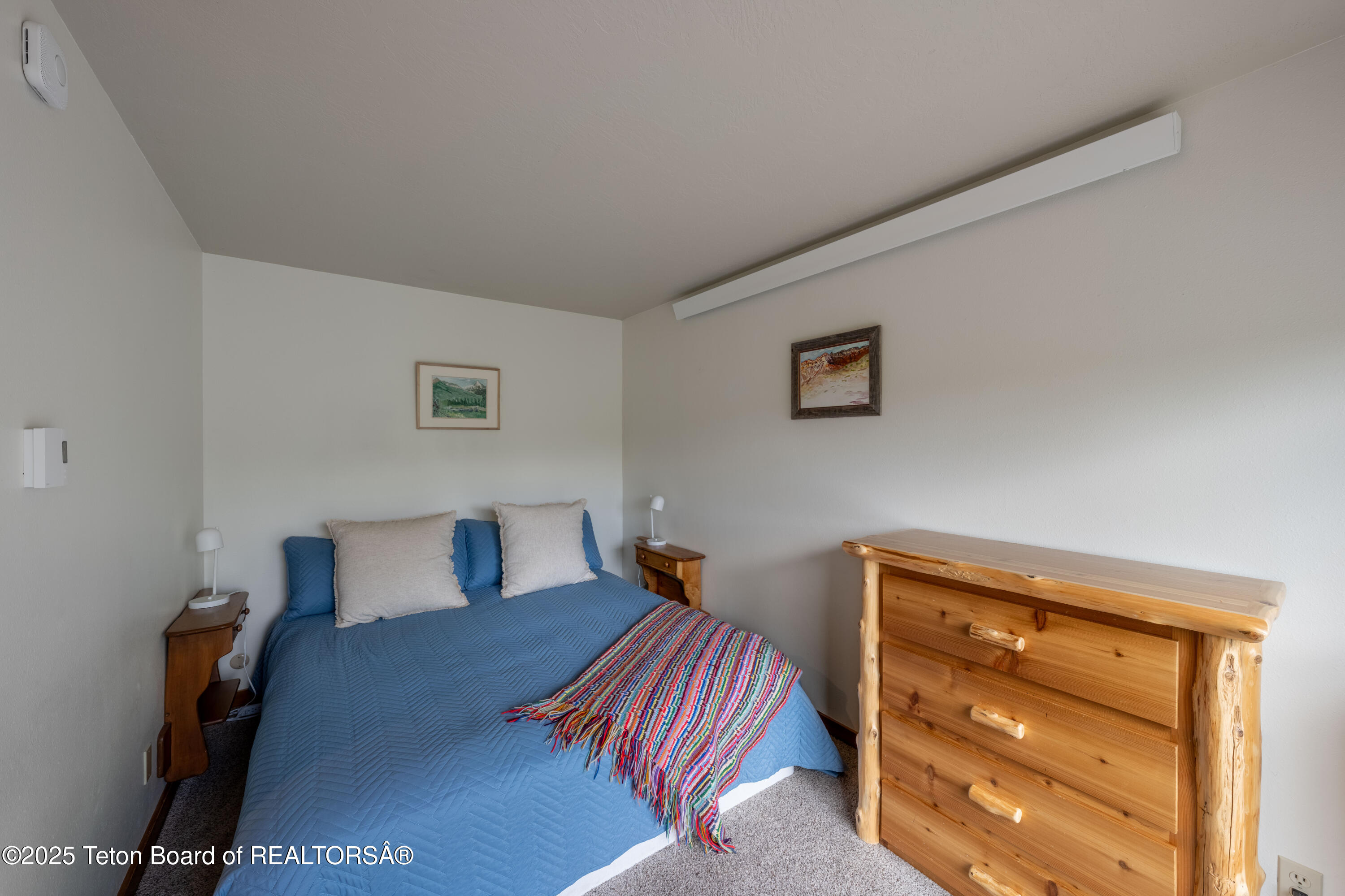 3548 N LAKE CREEK DRIVE, 2223