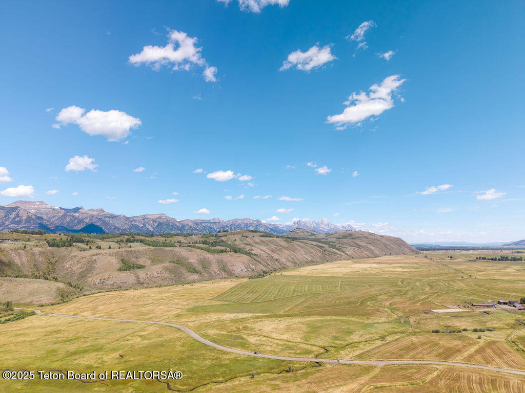 1000 N SPRING GULCH Road