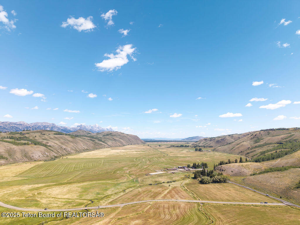 1000 N SPRING GULCH Road