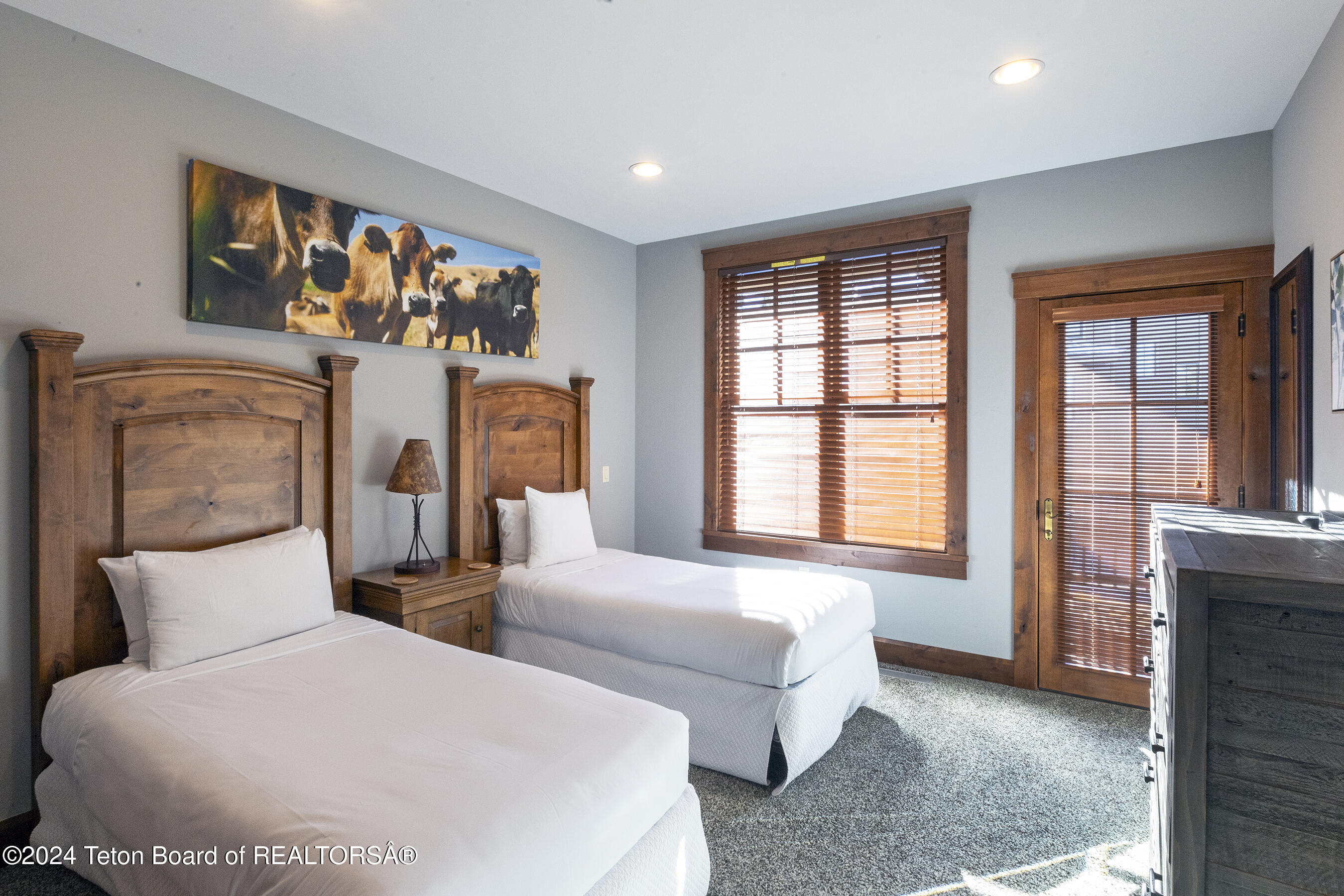 531 SNOW KING Loop, 3130