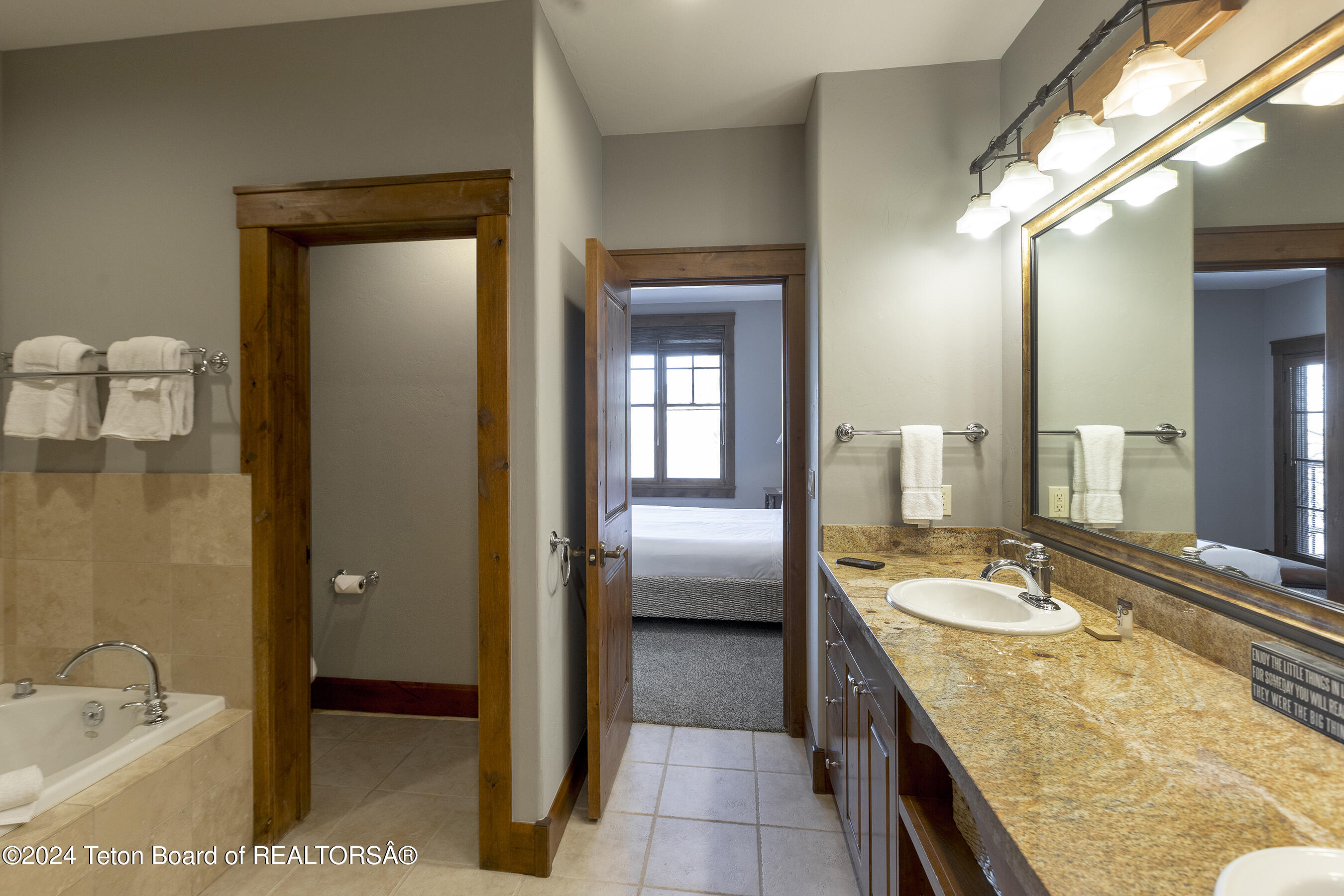 531 SNOW KING Loop, 3130