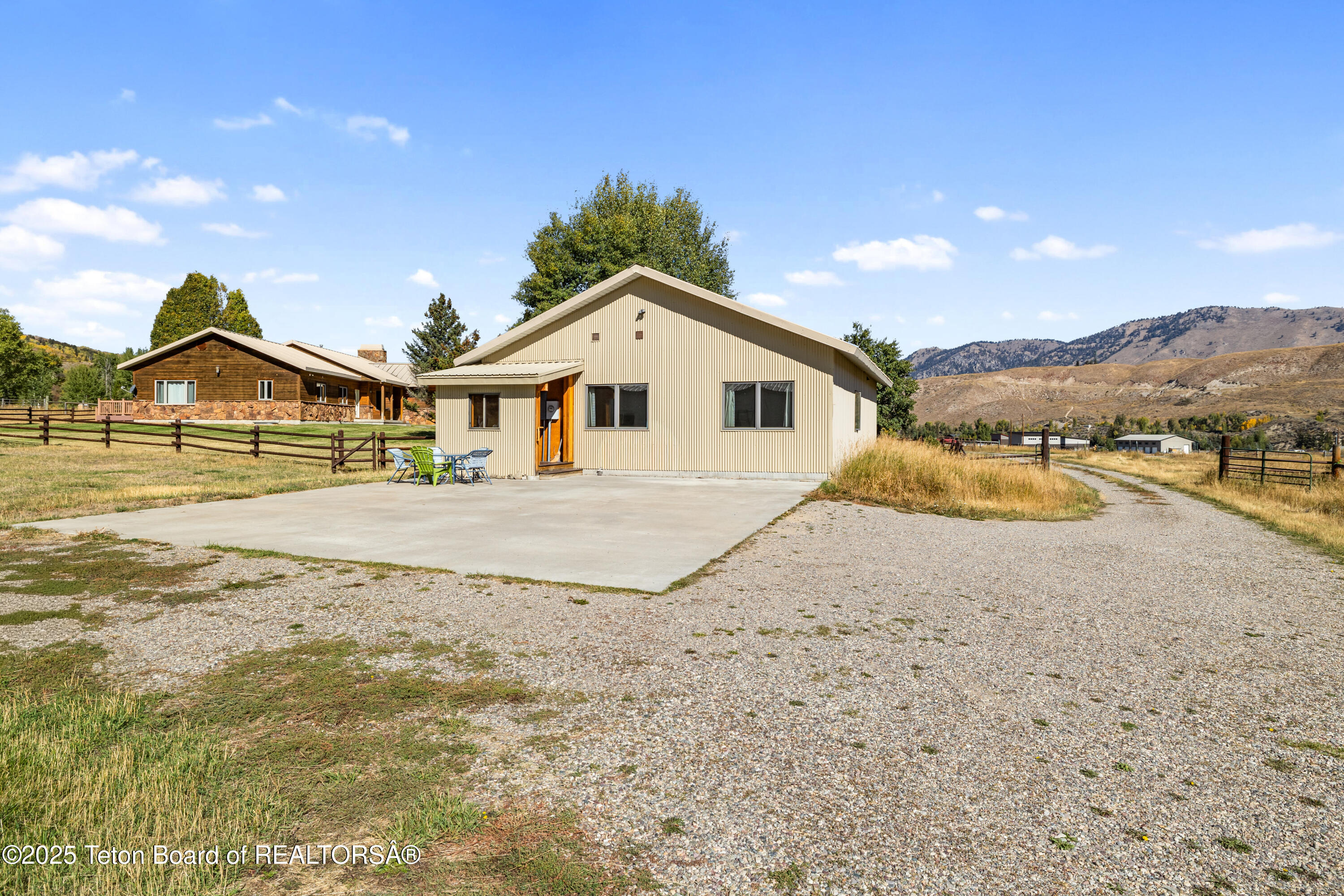 1500 E KDC Lane