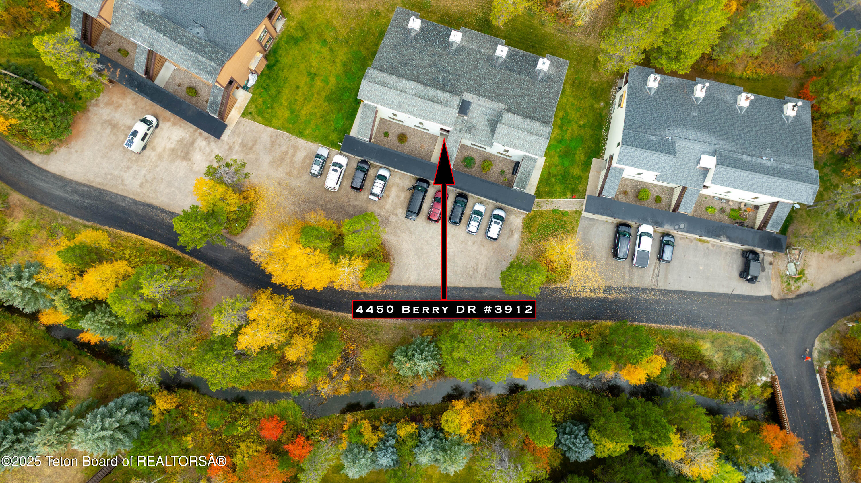 4450 BERRY Drive, 39 1-2