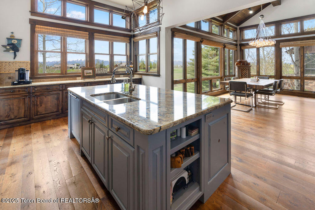 380 COTTONGRASS Road