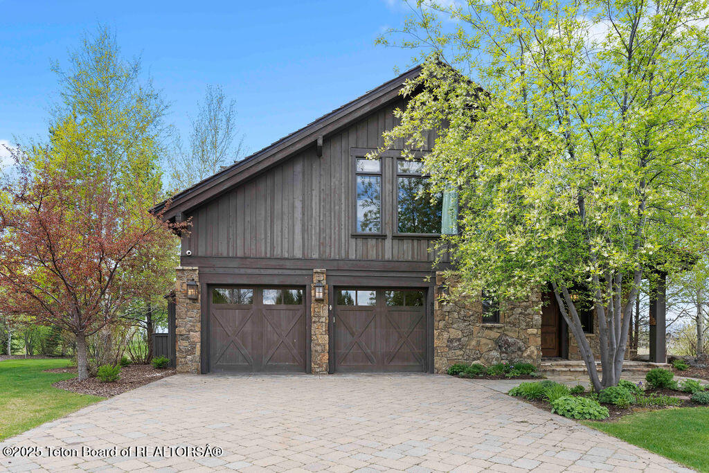 380 COTTONGRASS Road