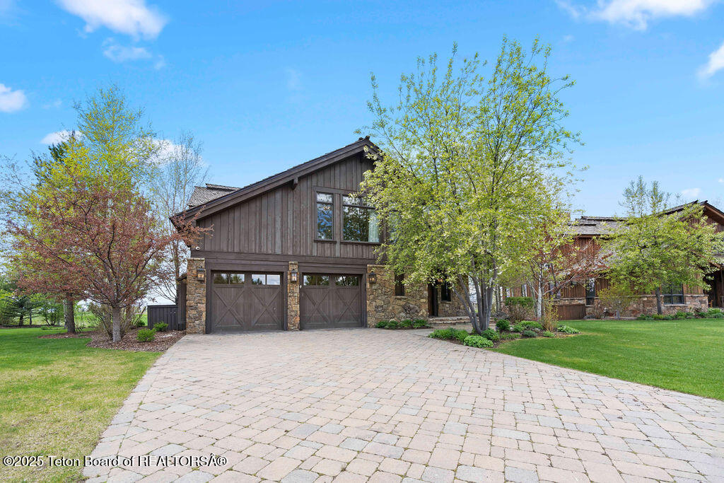 380 COTTONGRASS Road