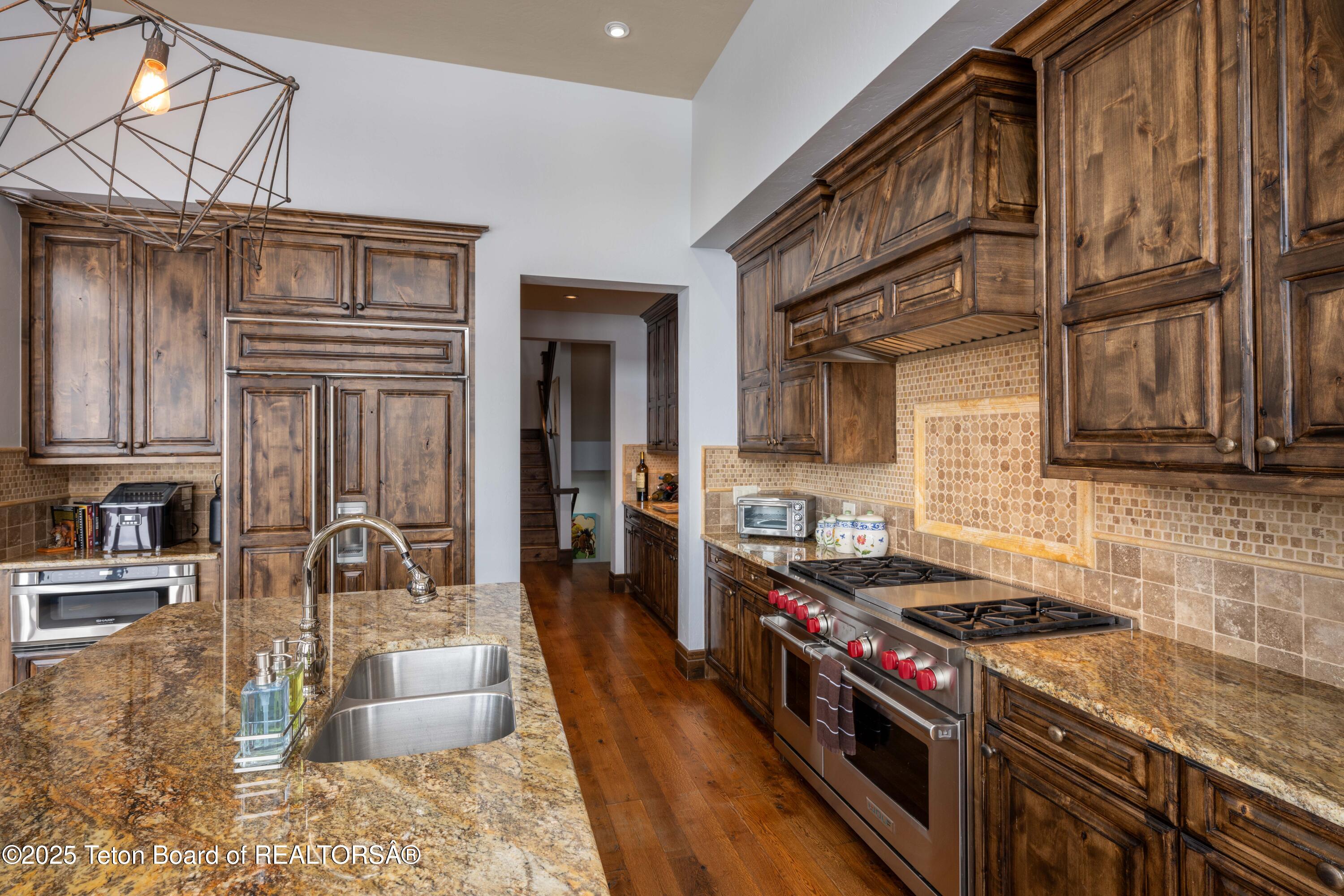 380 COTTONGRASS Road