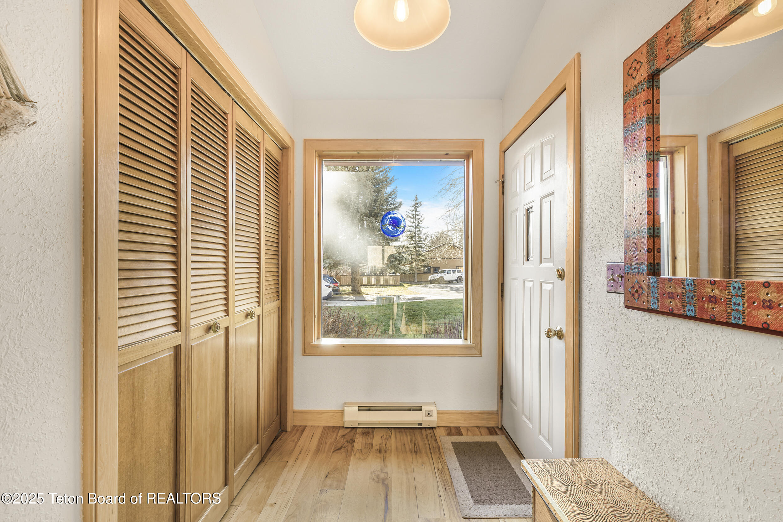 1000 W LONGHORN Drive