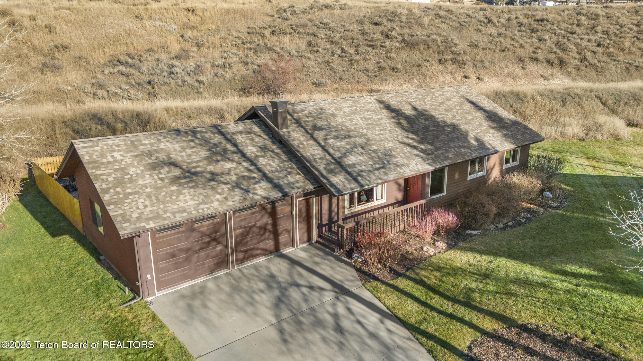 1000 W LONGHORN Drive