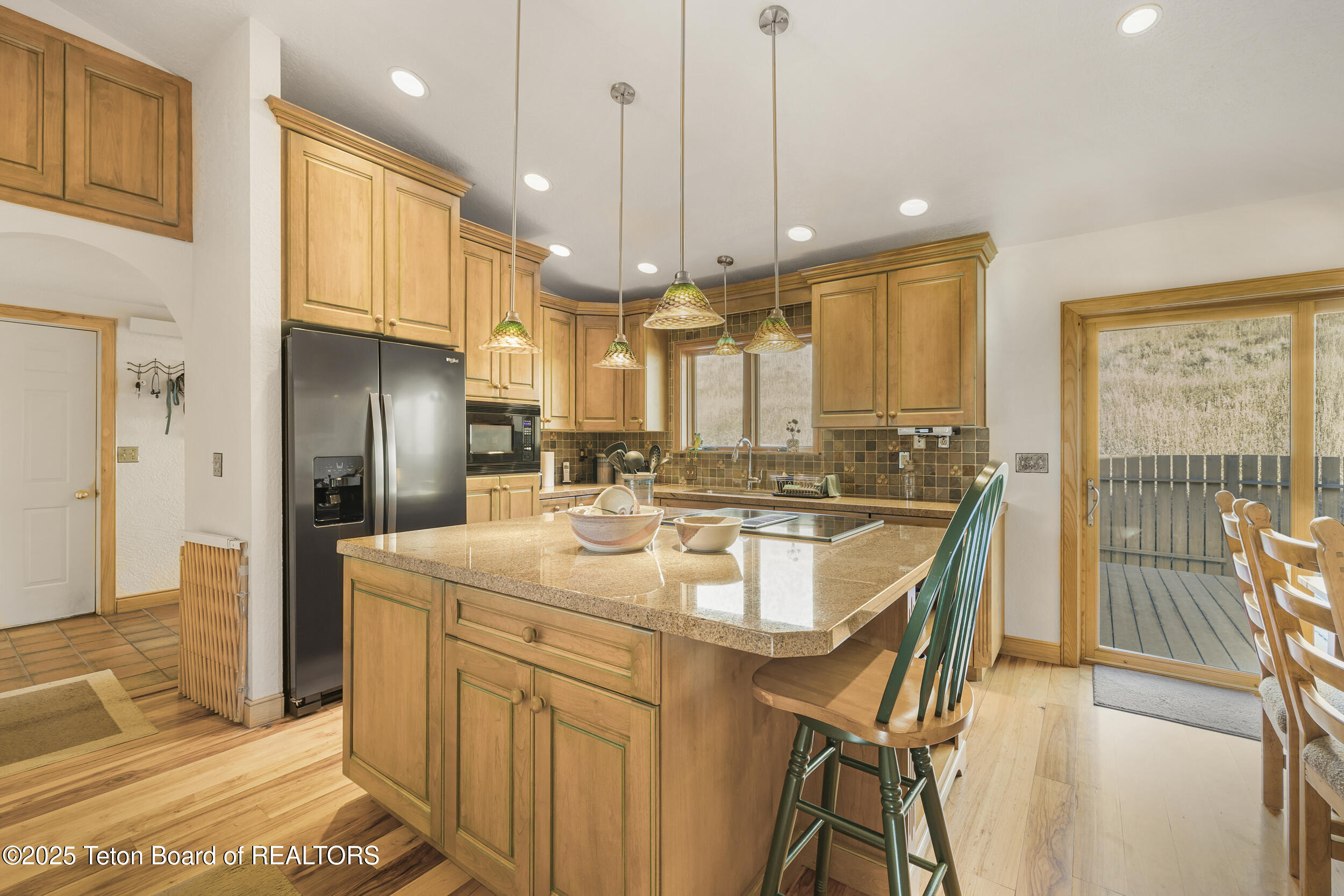 1000 W LONGHORN Drive