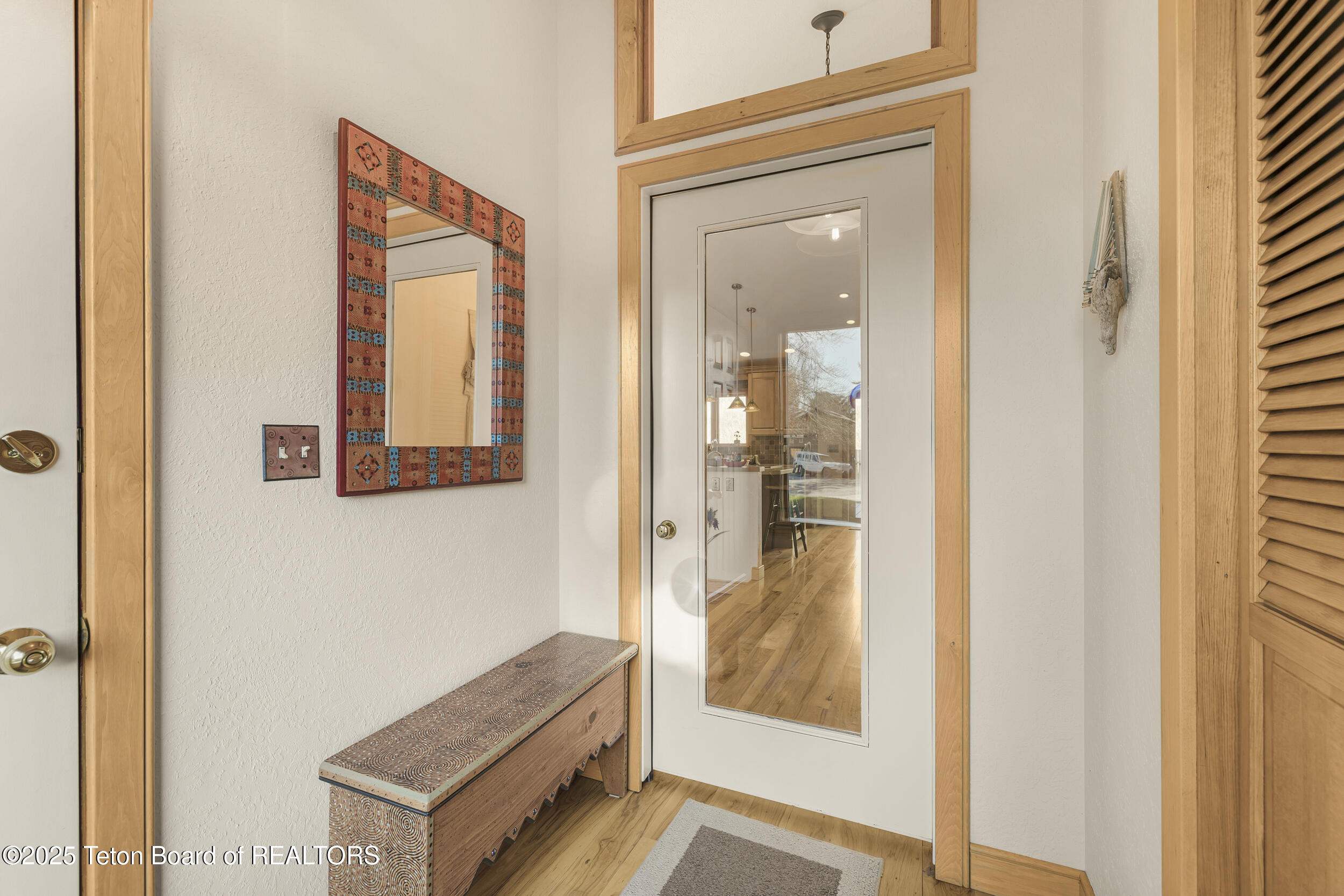 1000 W LONGHORN Drive