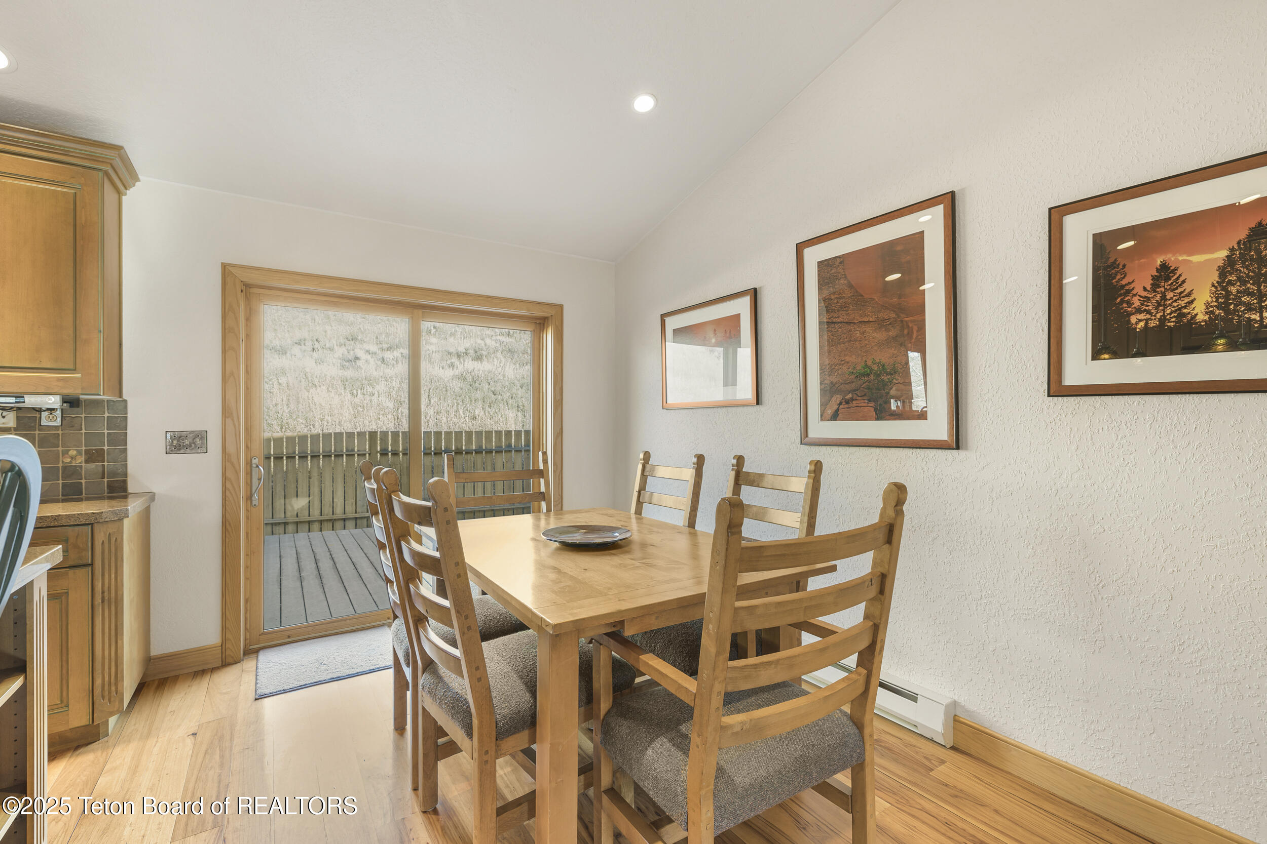 1000 W LONGHORN Drive