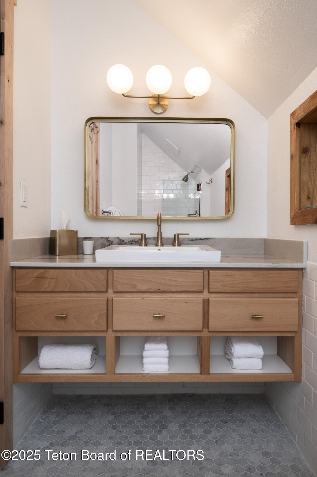 3925 S LAKE CREEK DRIVE A-3