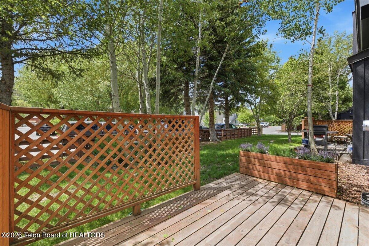 804 POWDERHORN LANE C
