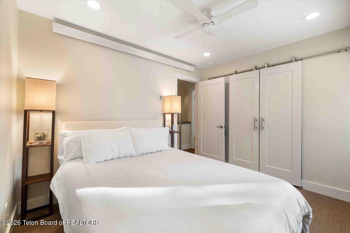 804 POWDERHORN LANE C