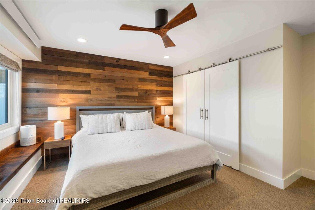 804 POWDERHORN LANE C