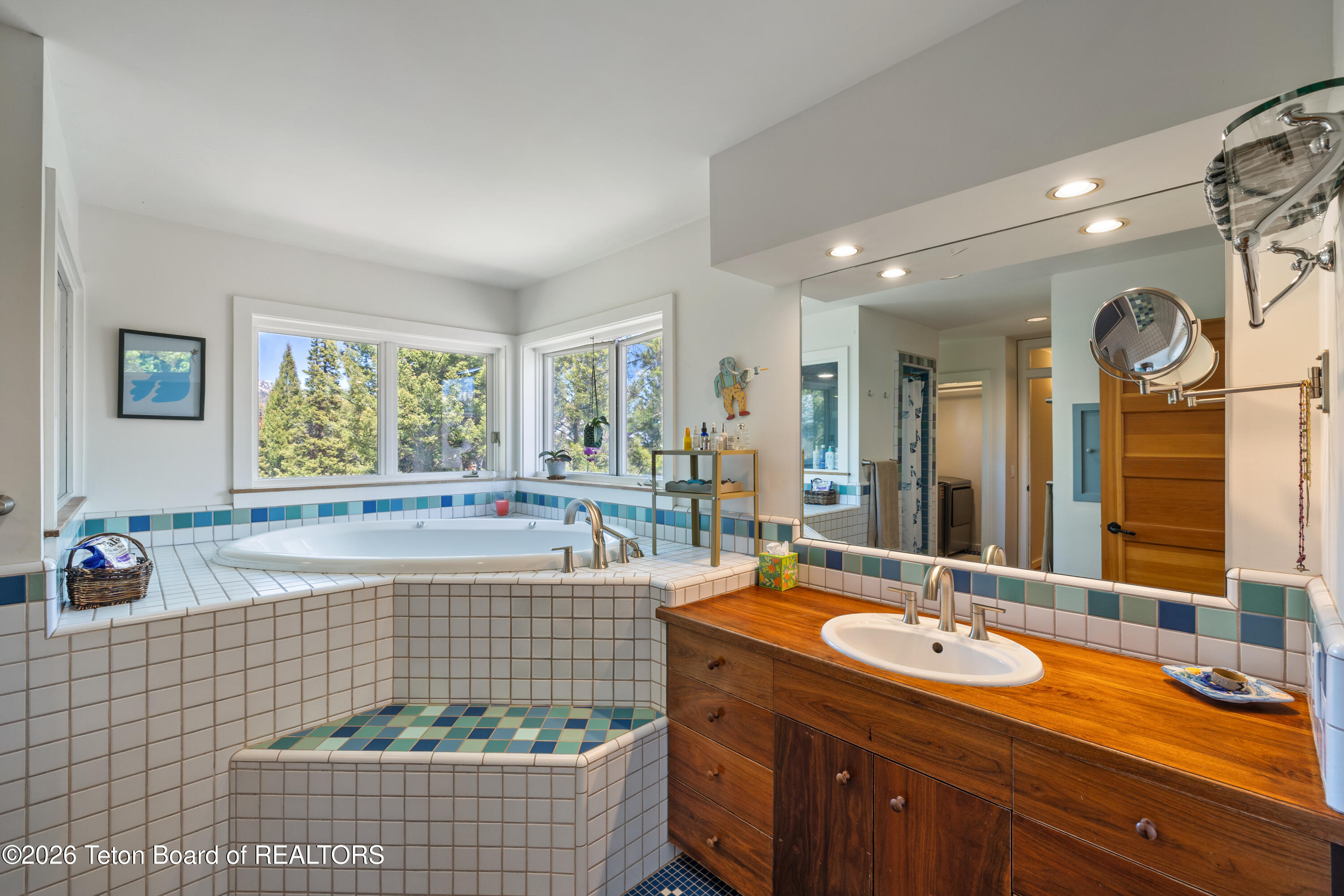 6640 W LUPINE Trail