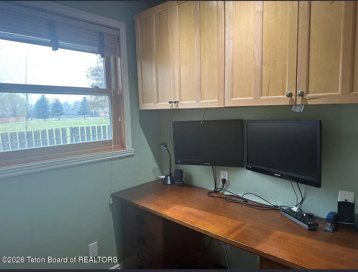 3017 RANGEVIEW Drive