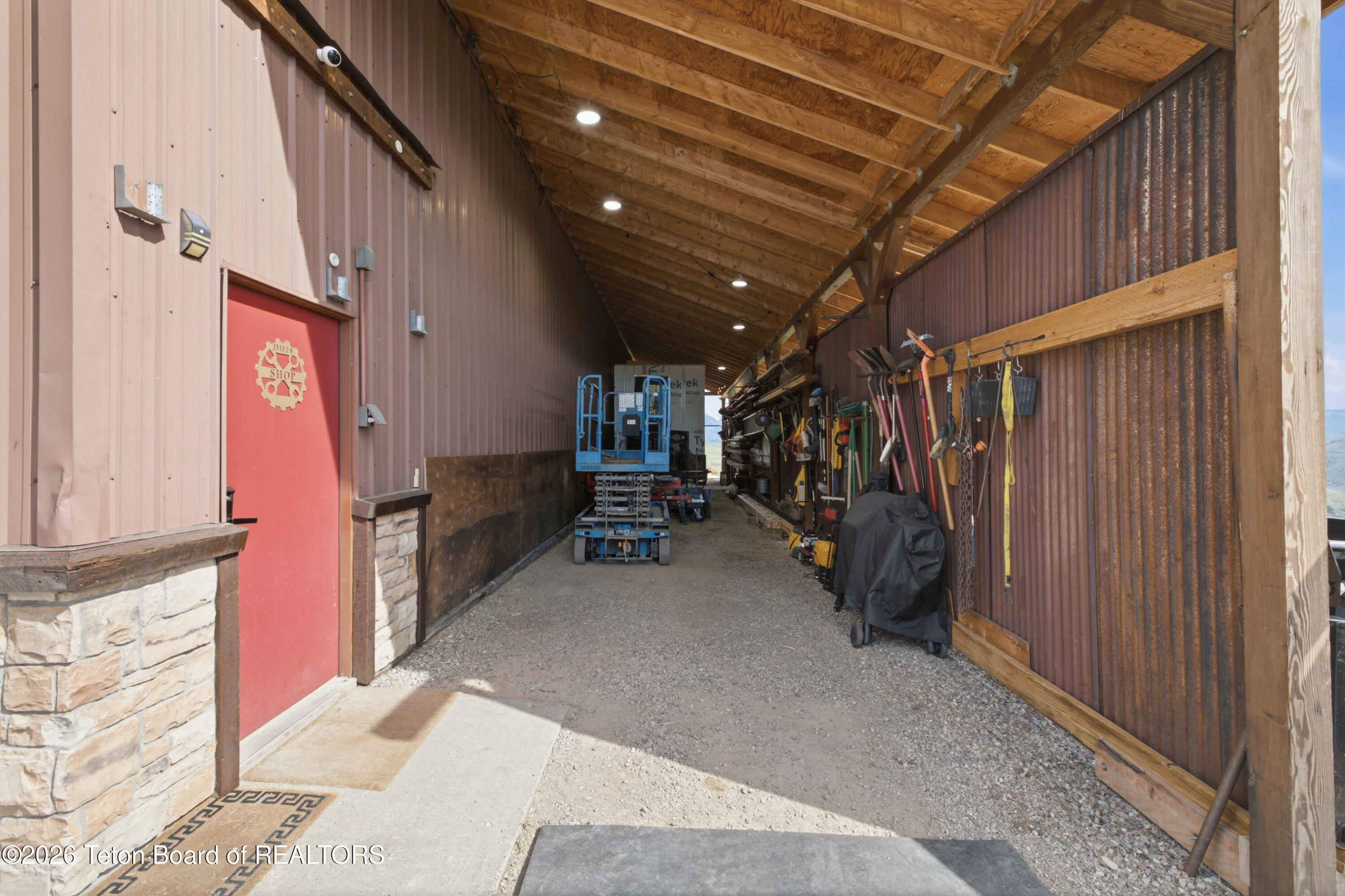 2490 E BONTE Road