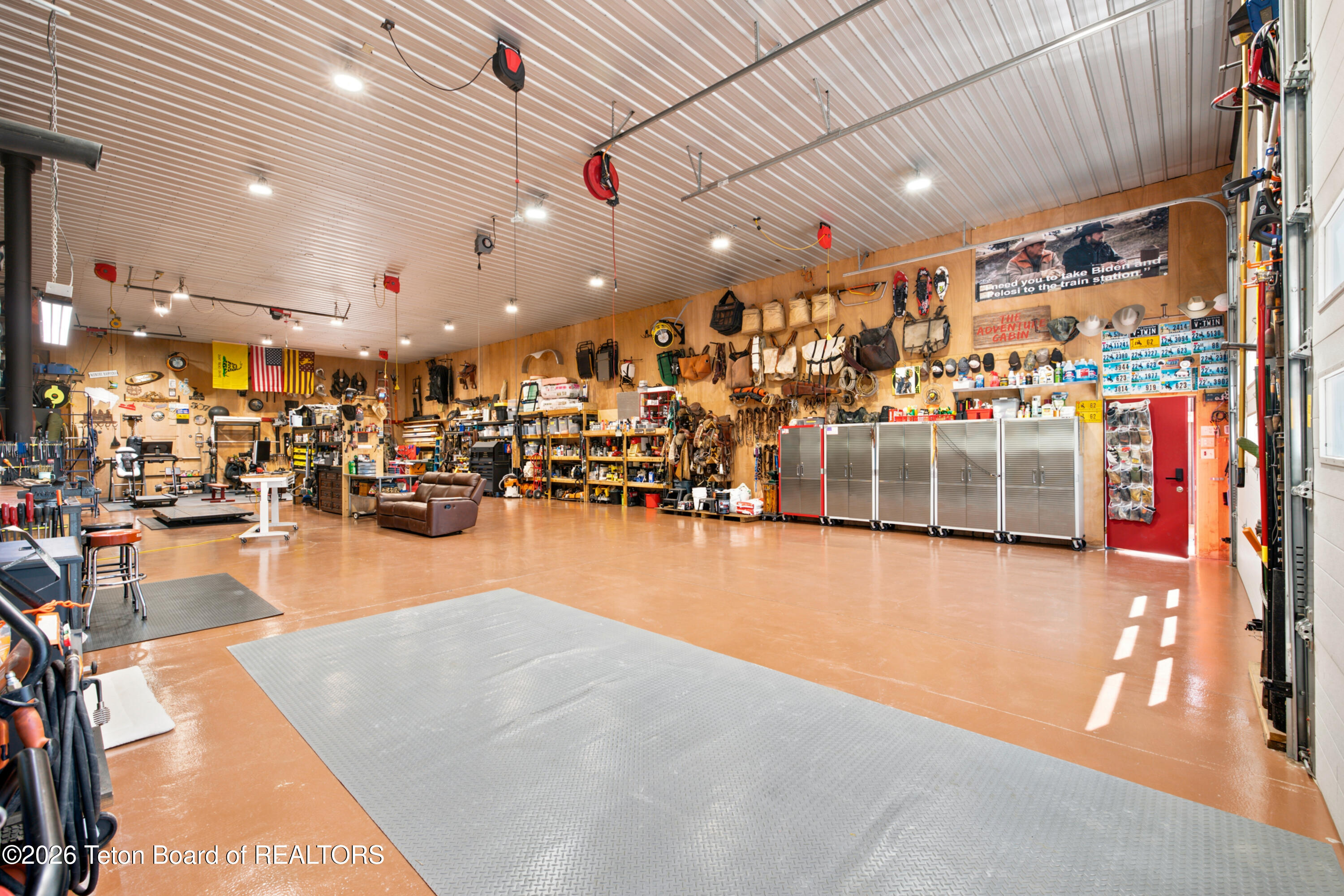 2490 E BONTE Road
