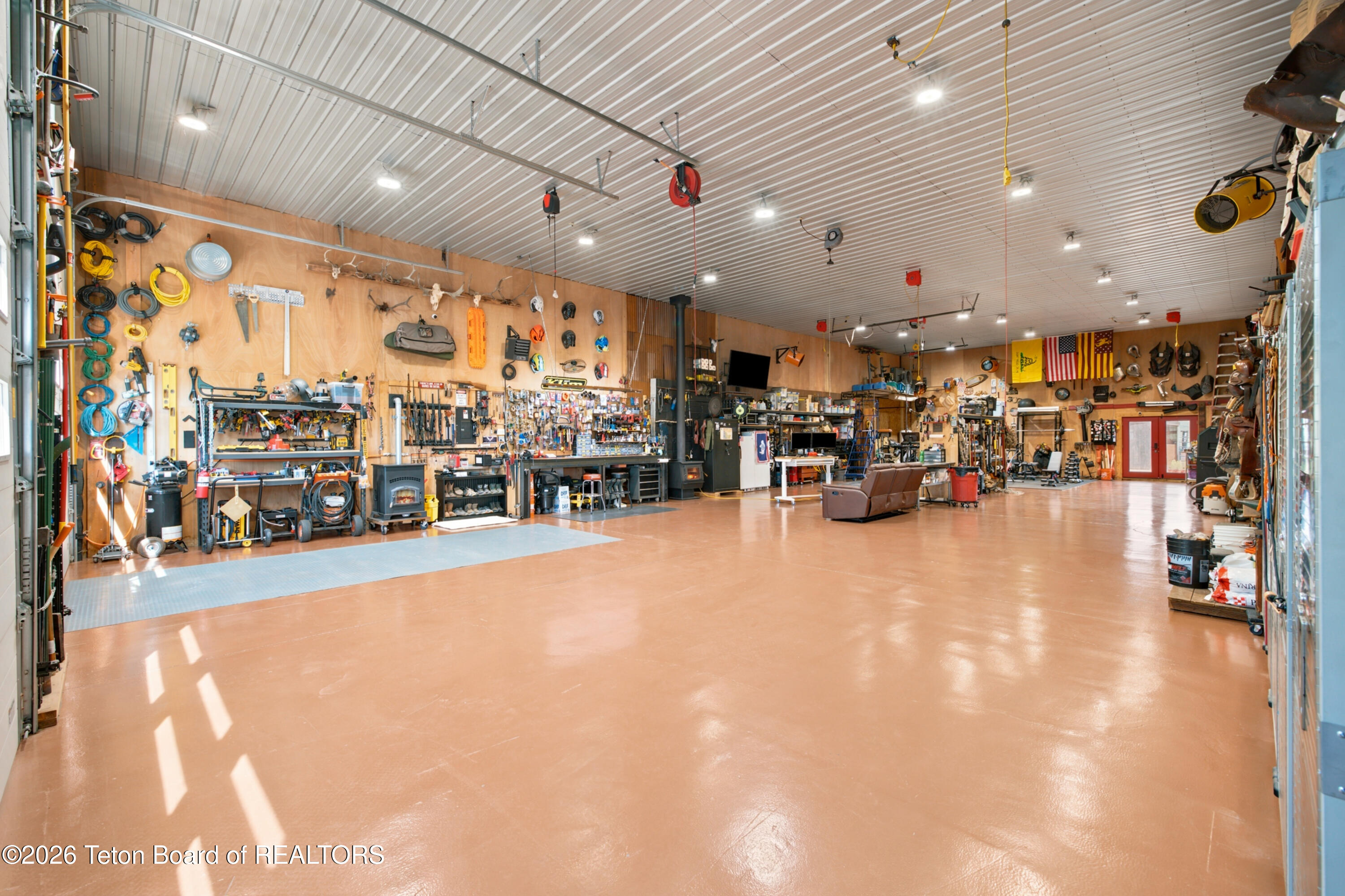 2490 E BONTE Road