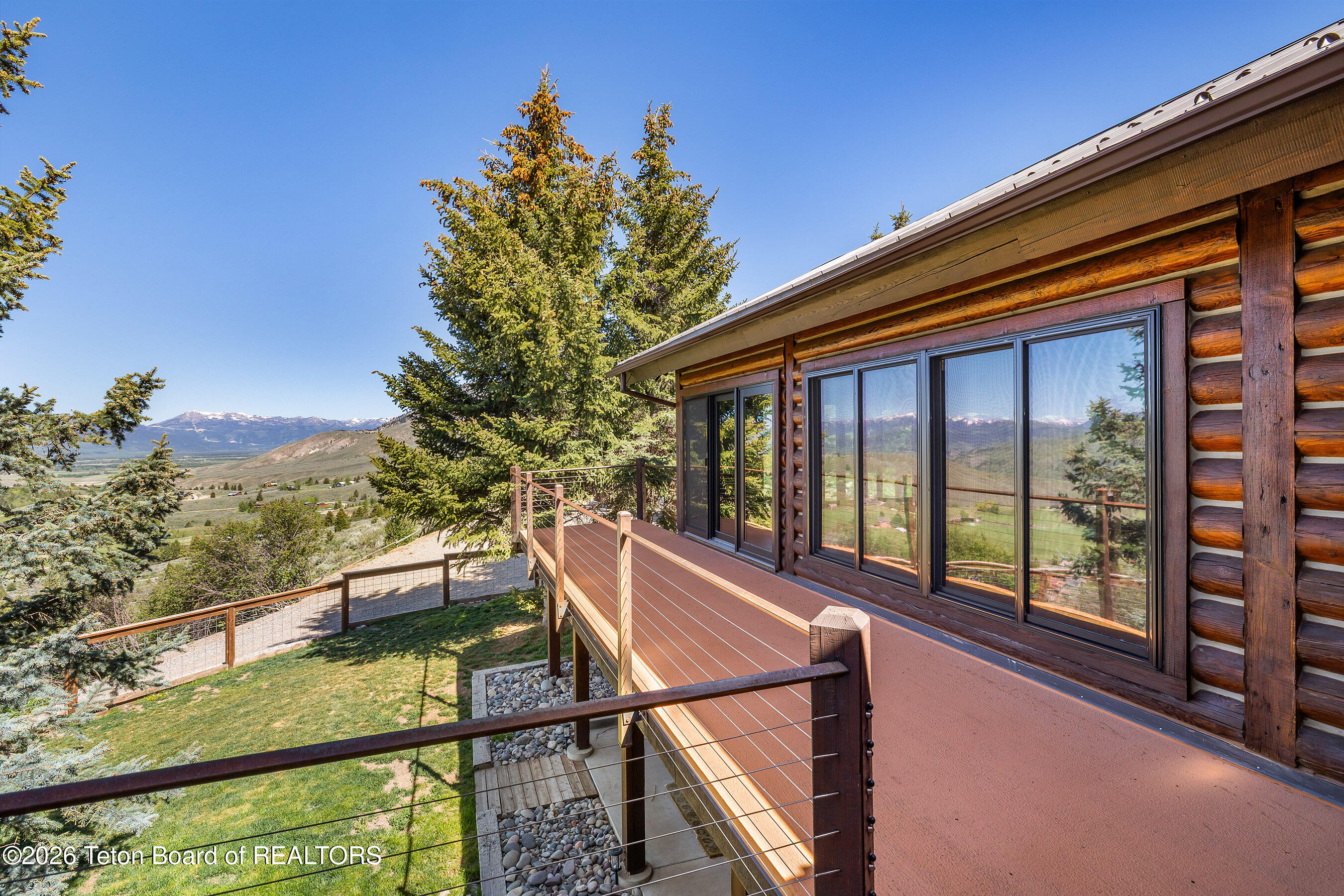 2490 E BONTE Road