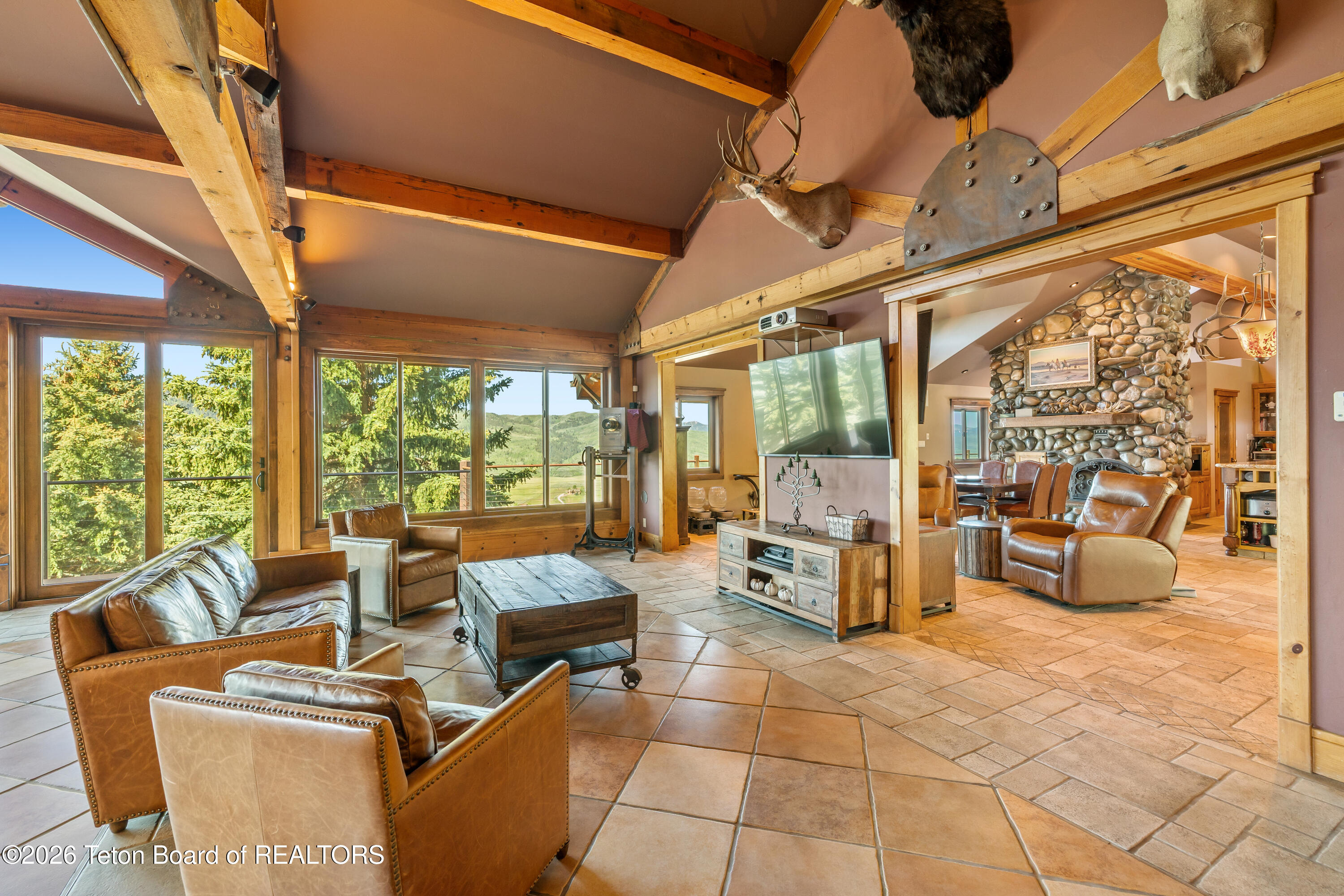 2490 E BONTE Road