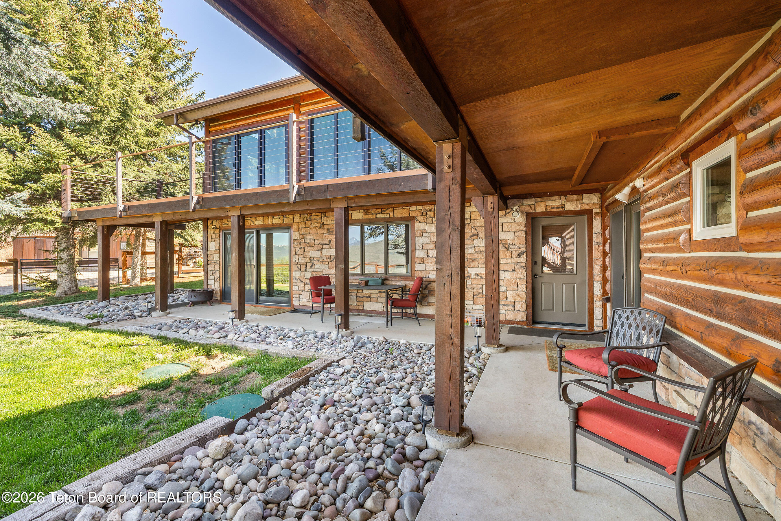 2490 E BONTE Road